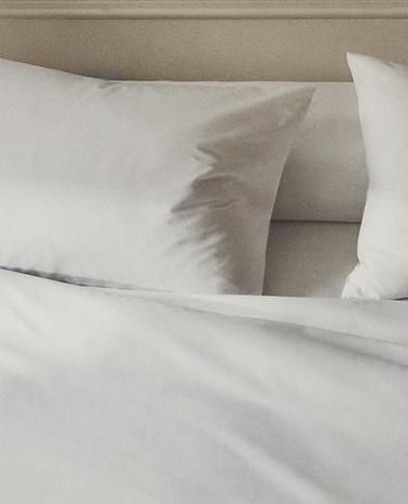 PÅSLAKAN I SATÄNG (TRÅDTÄTHET PÅ 500) PÅSLAKAN I SATÄNG (TRÅDTÄTHET PÅ 500)