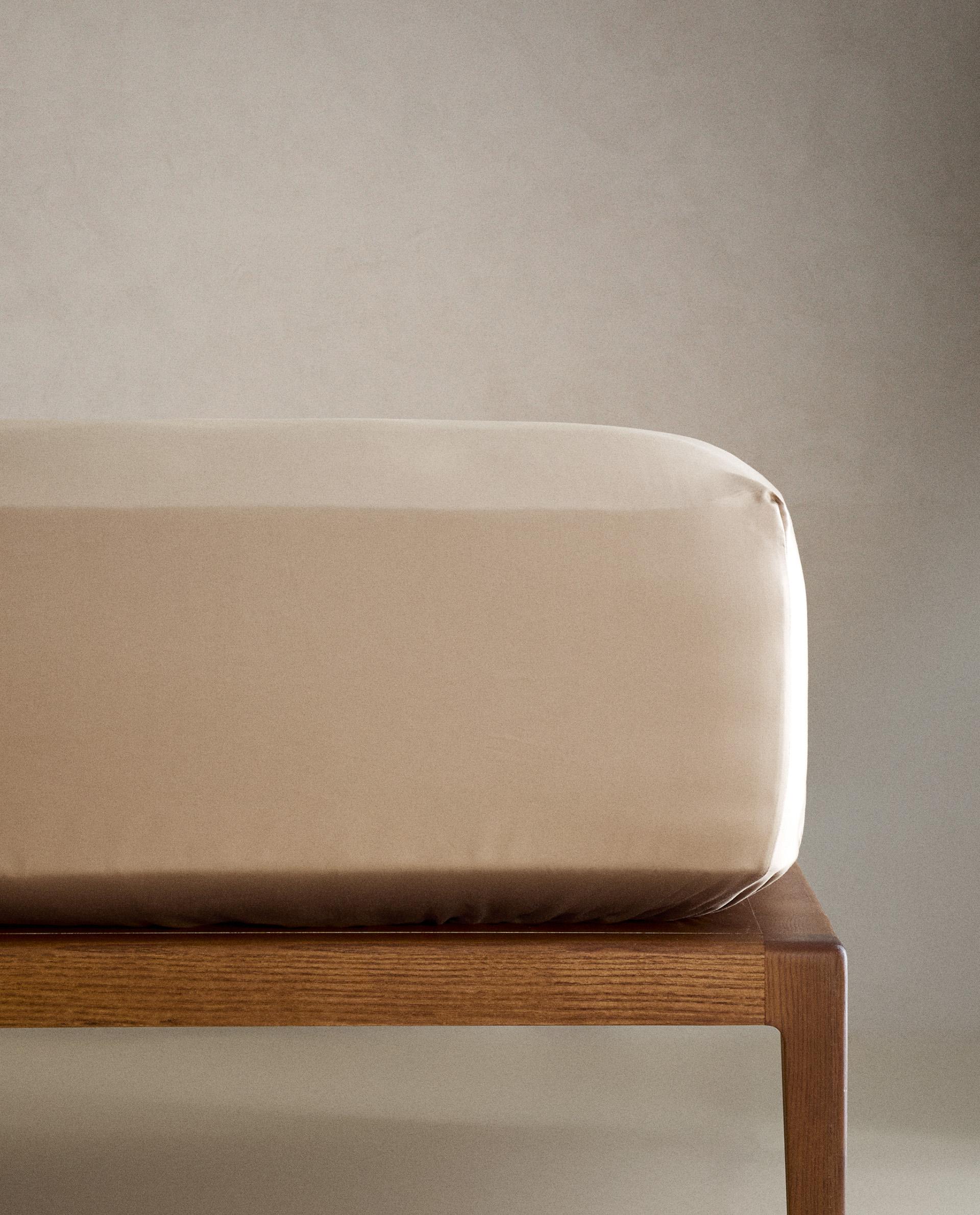 サテン ボックスシーツ | 高さ40CM（500スレッド） | Zara Home