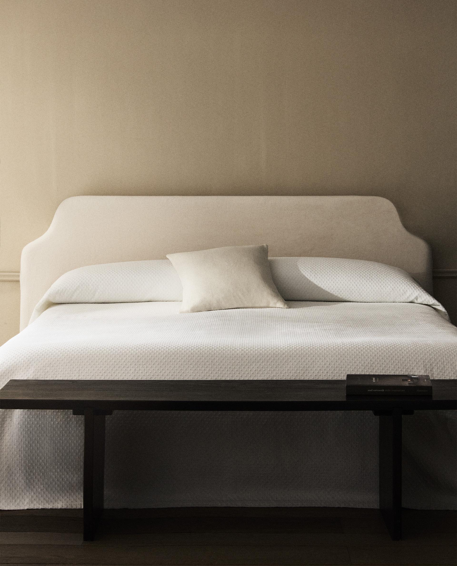 ドットデザイン ベッドスプレッド | Zara Home 日本/Japan