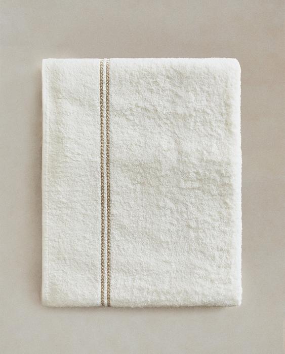 BATH TOWEL WITH CHAIN BORDER BATH TOWEL WITH CHAIN BORDER