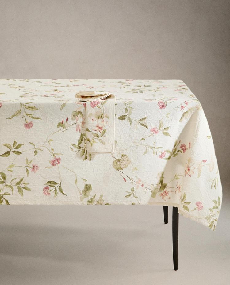 MANTEL JACQUARD FLORAL