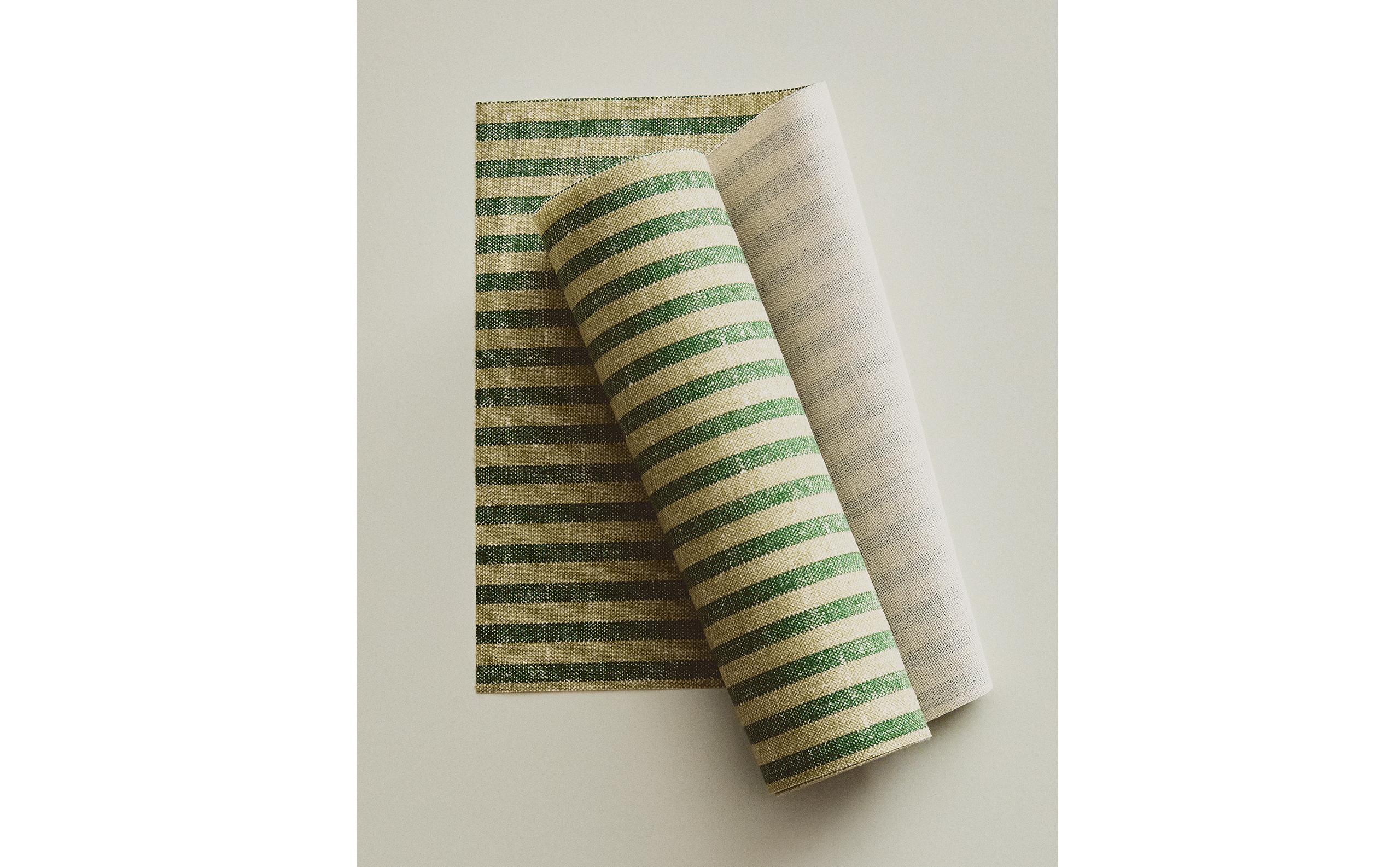 PACK OF REUSABLE STRIPED NAPKINS (PACK OF 20) product thumbnail 2