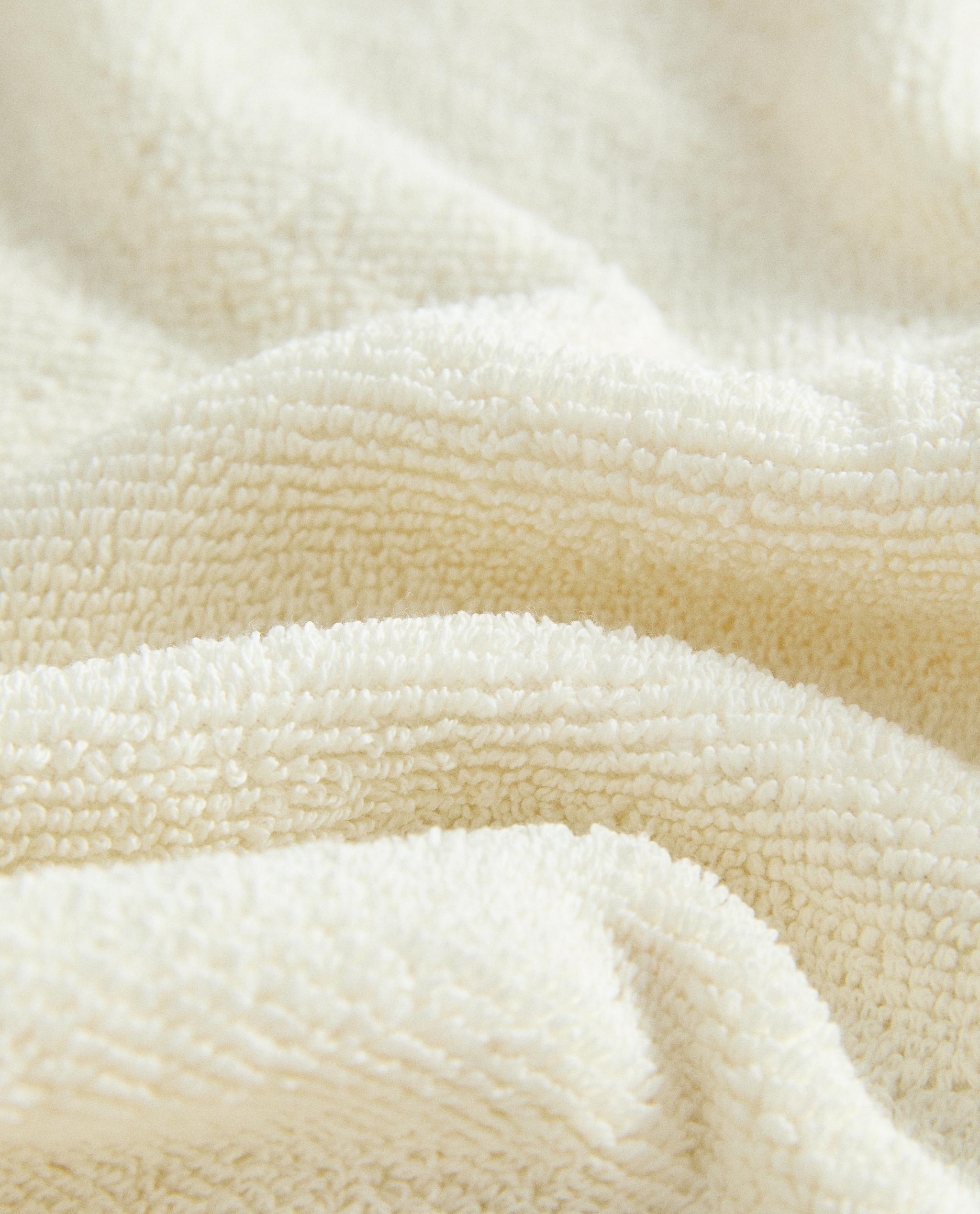 KIDS' MOUSE TOWEL product thumbnail 2