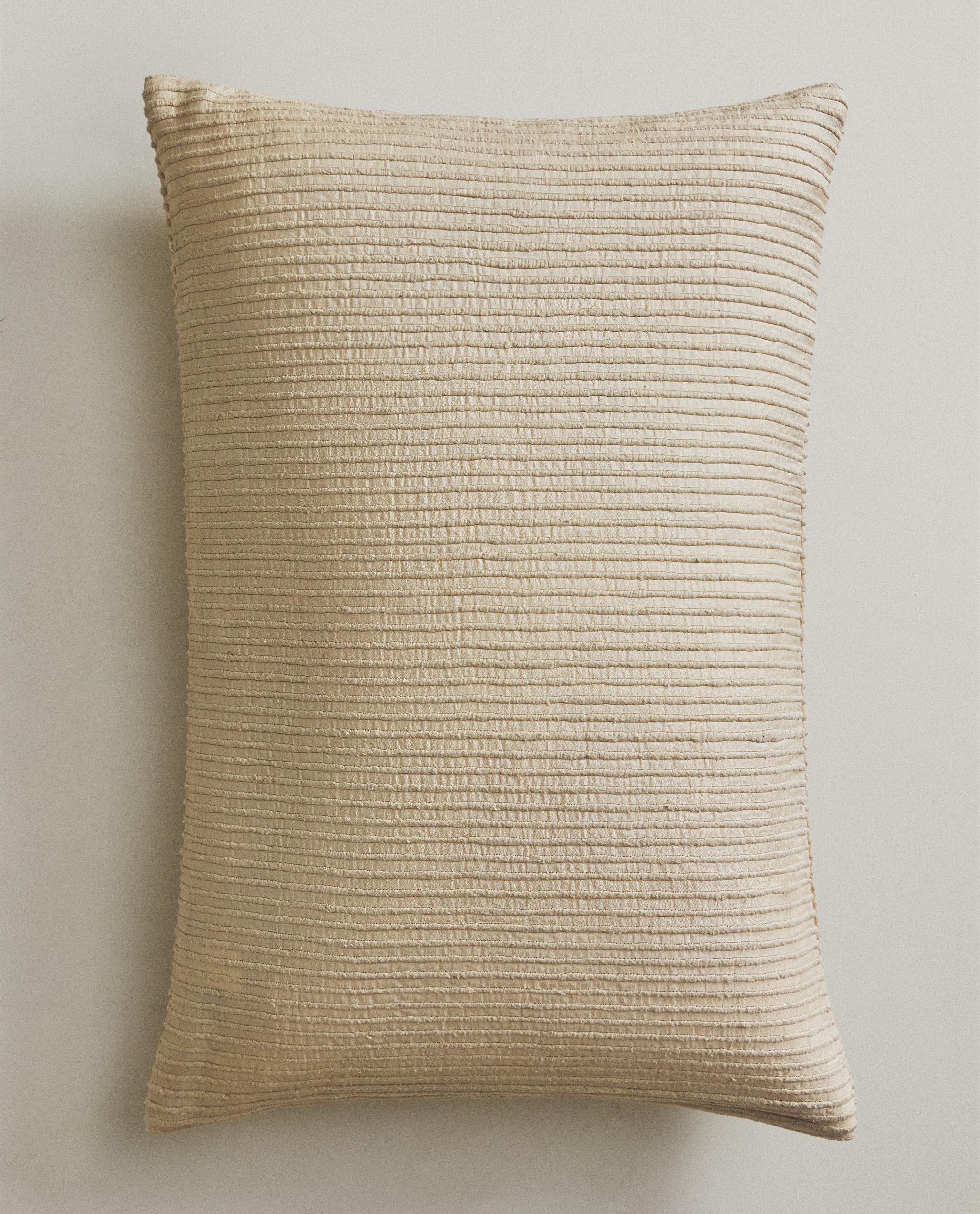 SILK CUSHION COVER