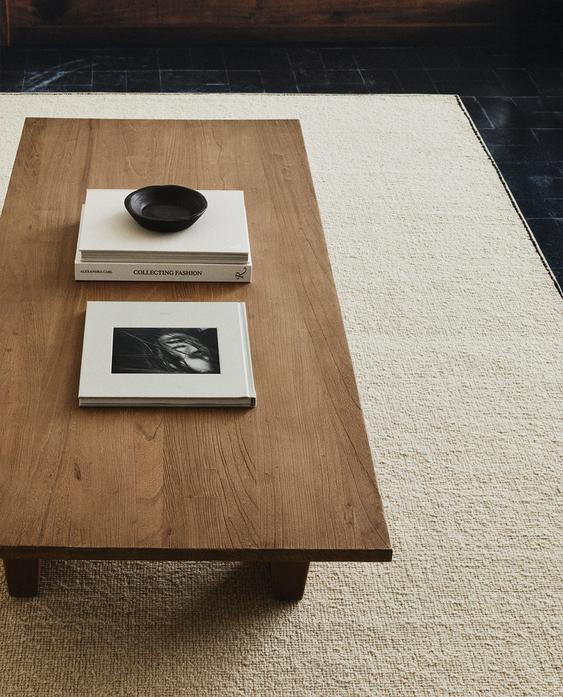 RECTANGULAR BOUCLÉ WOOL RUG