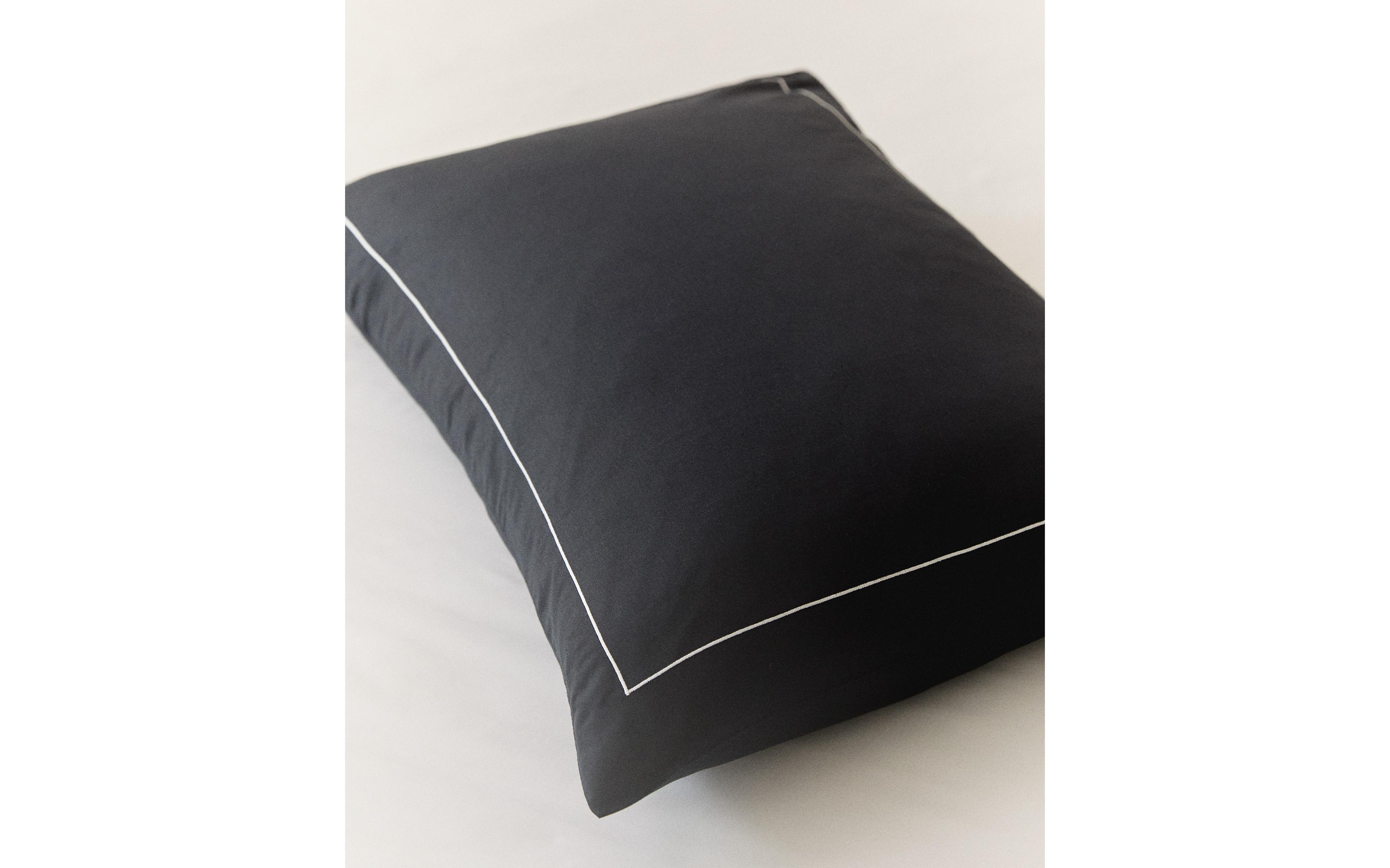 SATEEN PILLOWCASE WITH TRIM (500 THREAD COUNT) product thumbnail 7