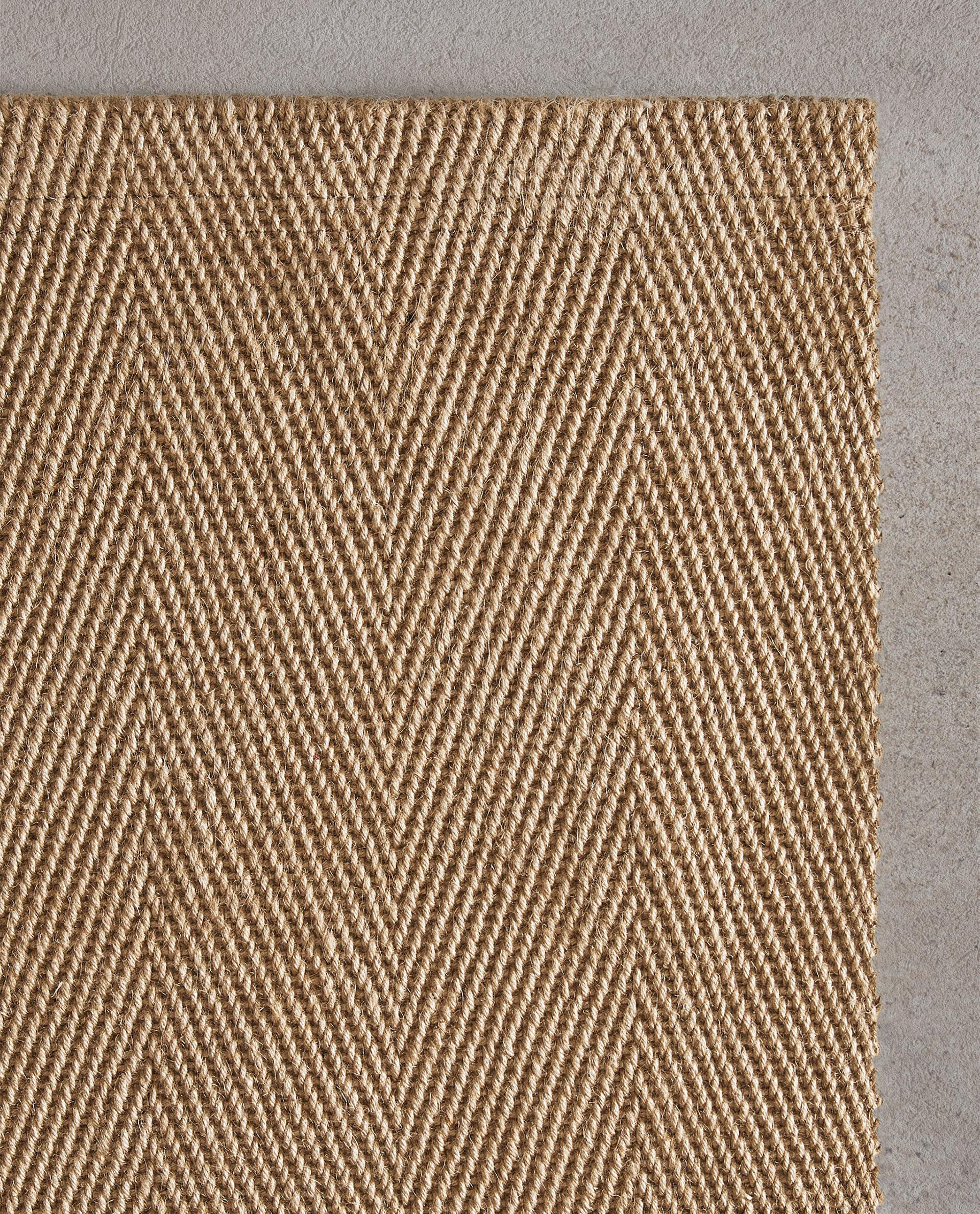 RUG 02 product thumbnail 3