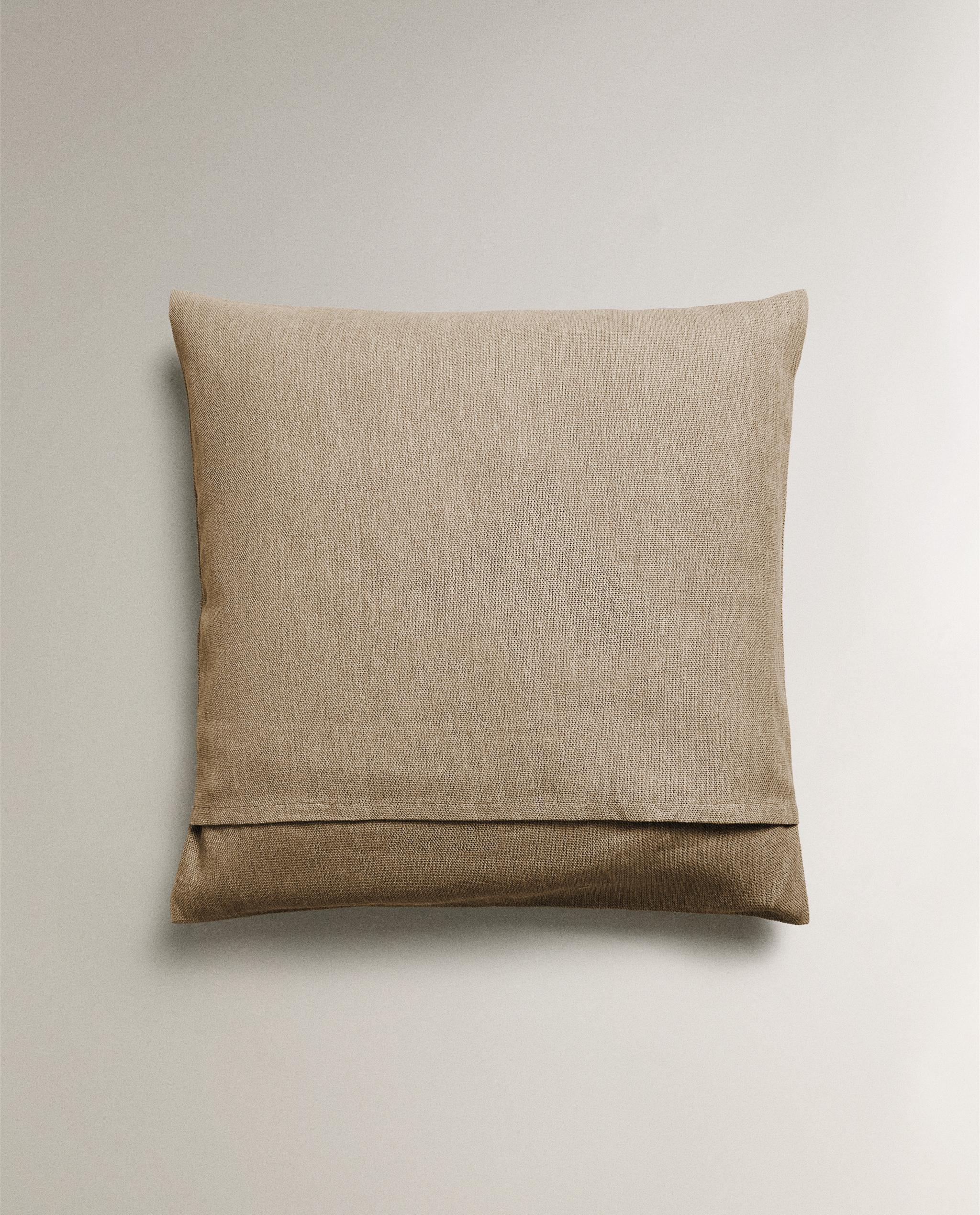 ベッドルームクッション | Zara Home 日本/Japan