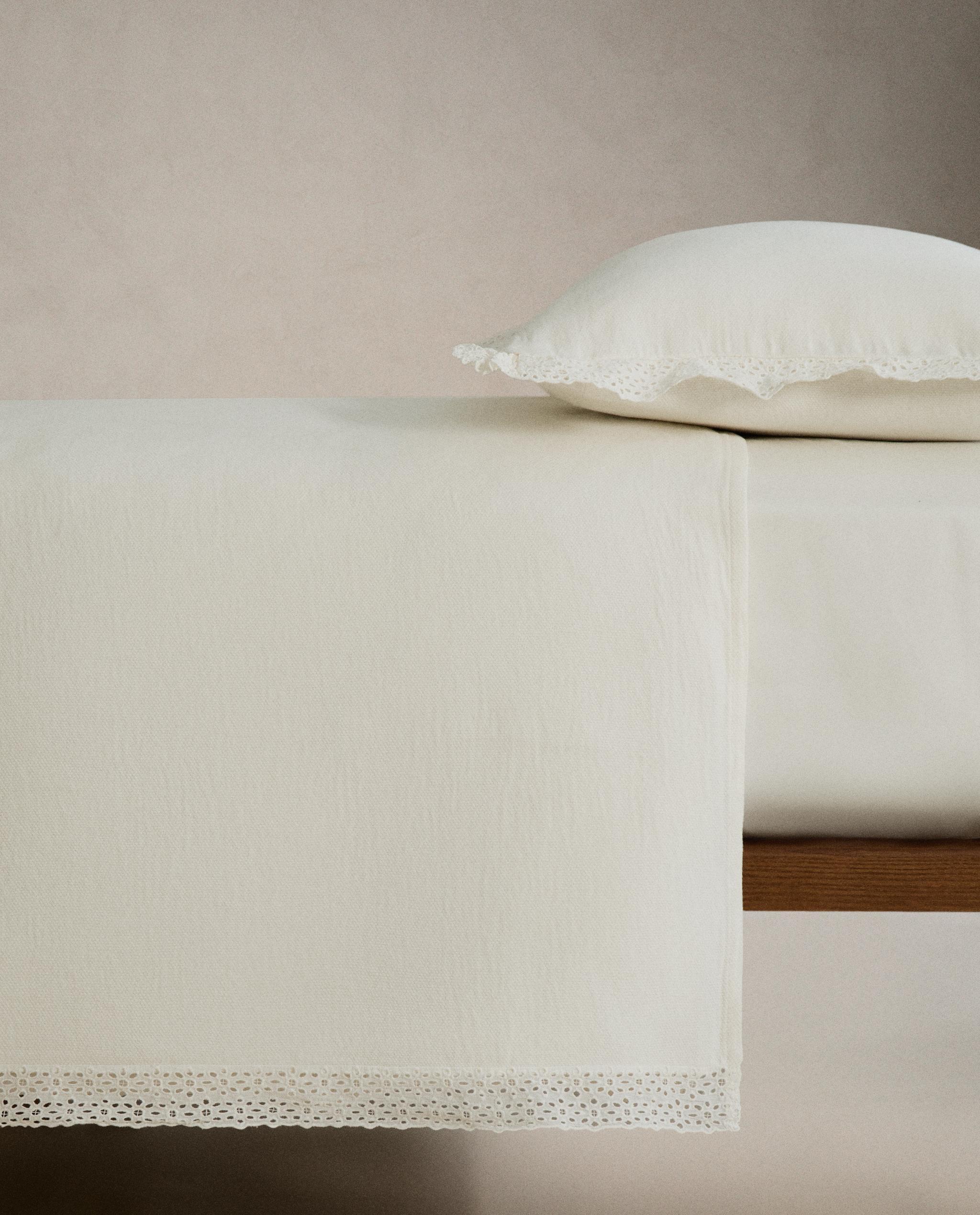 エンブロイダリー フリル コットン ベッドカバー | Zara Home 日本/Japan
