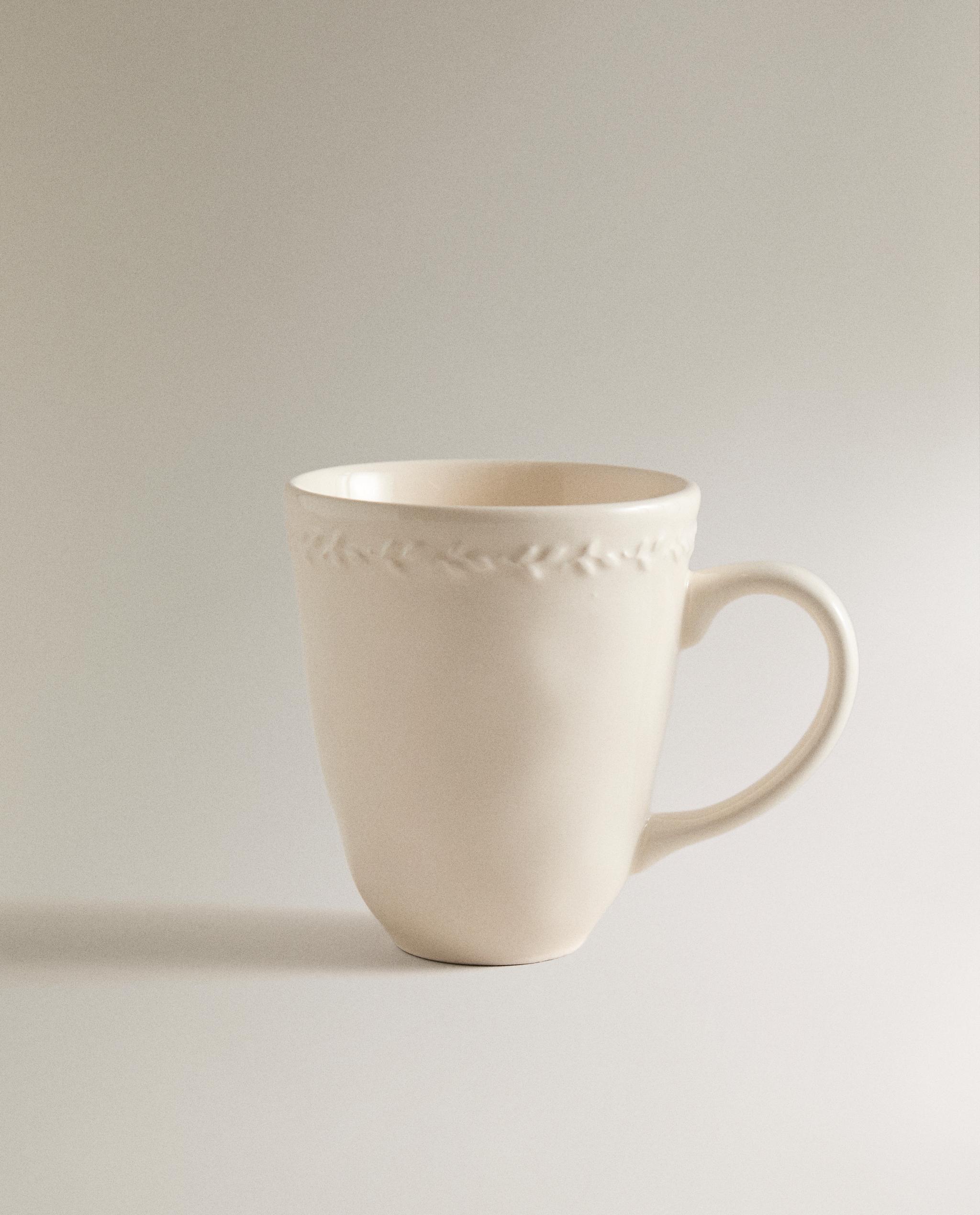 EARTHENWARE MUG WITH RAISED-DESIGN EDGE product thumbnail 5