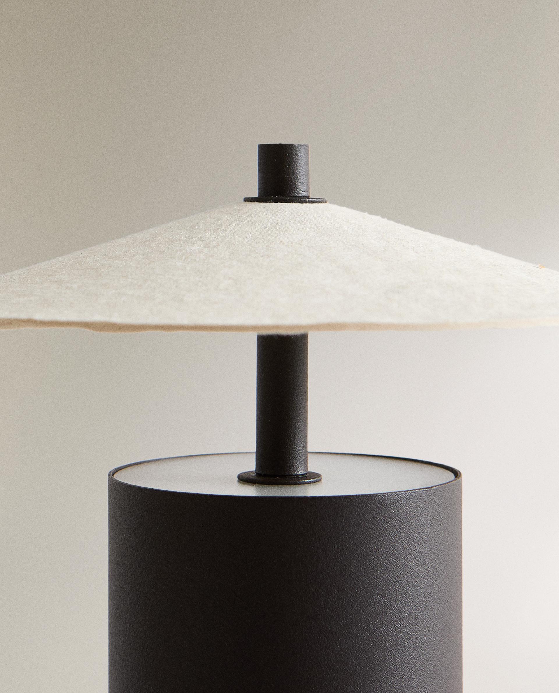 ペーパーシェード ワイヤレス テーブルランプ | Zara Home 日本/Japan