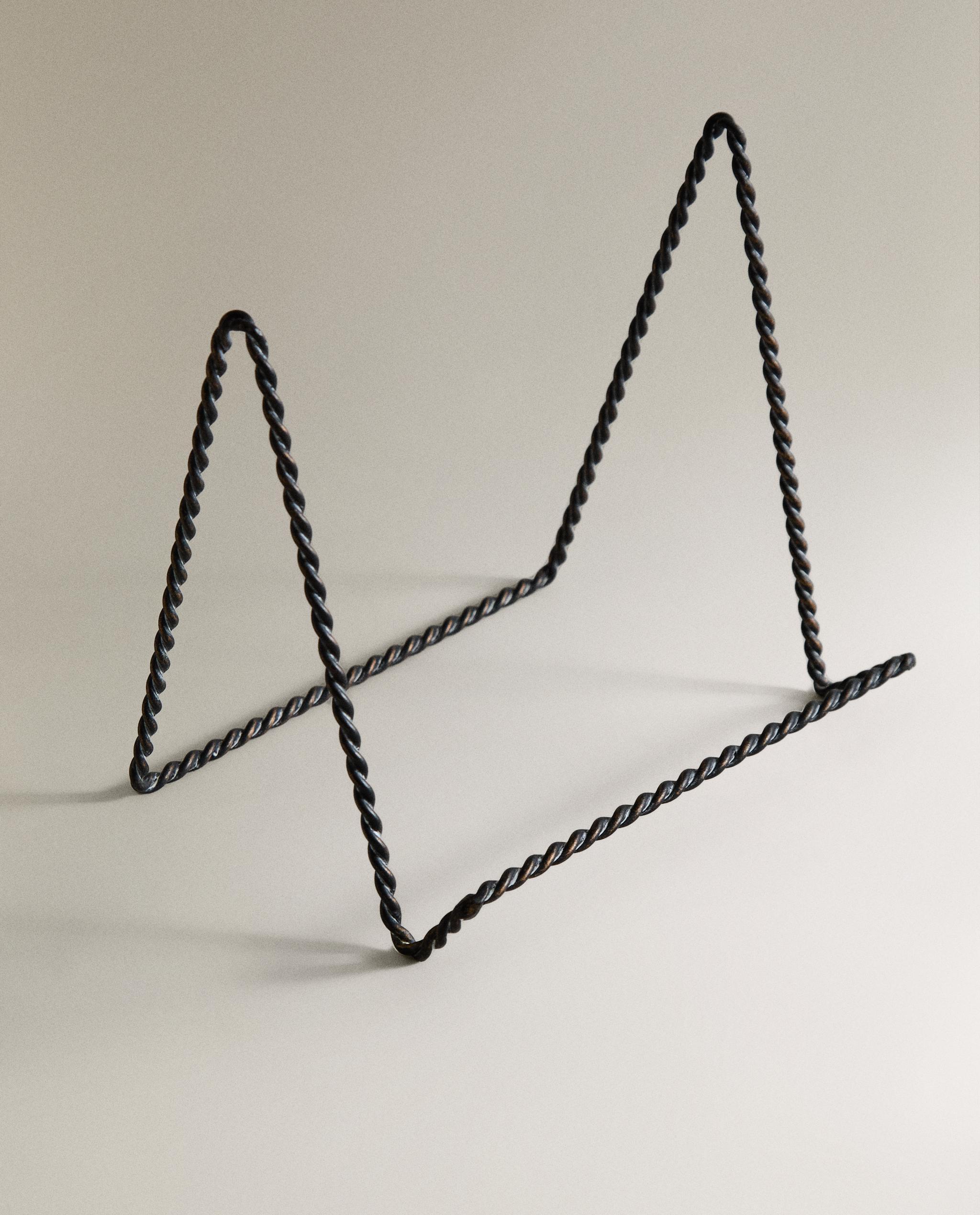 BRAIDED METAL DISPLAY STAND product thumbnail 6