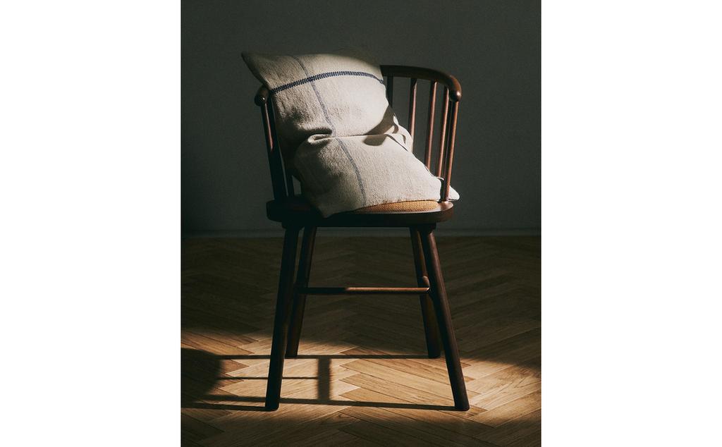 FUNDA COJÍN LÍNEA CONTRASTE