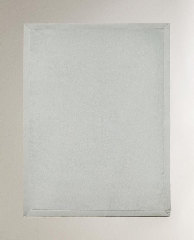 بطانية للرضّع من صوف فيليس وقطن بطانية للرضّع من صوف فيليس وقطن