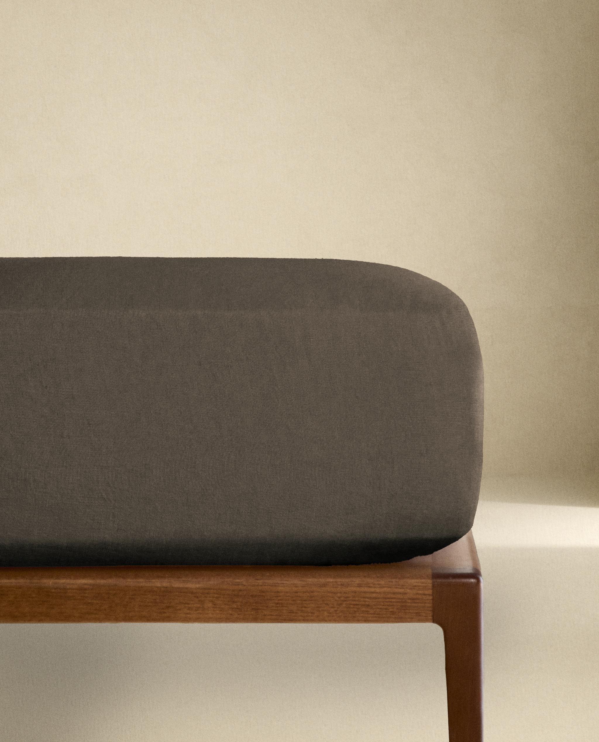 ウォッシュリネン ボックスシーツ | 30cm厚対応 (140 GSM) | Zara Home