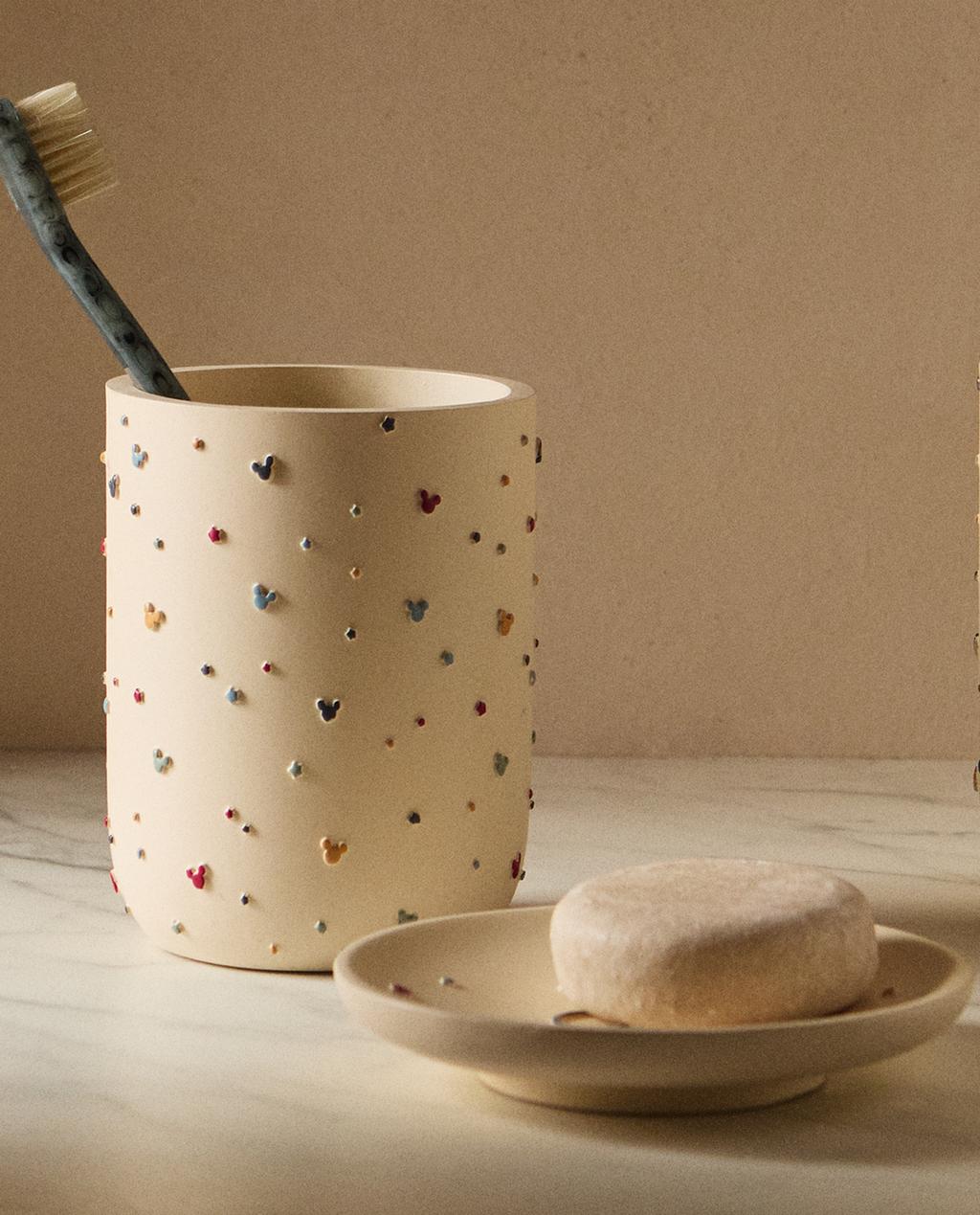 JUEGO BAÑO INFANTIL MICKEY MOUSE © DISNEY | Zara Home México