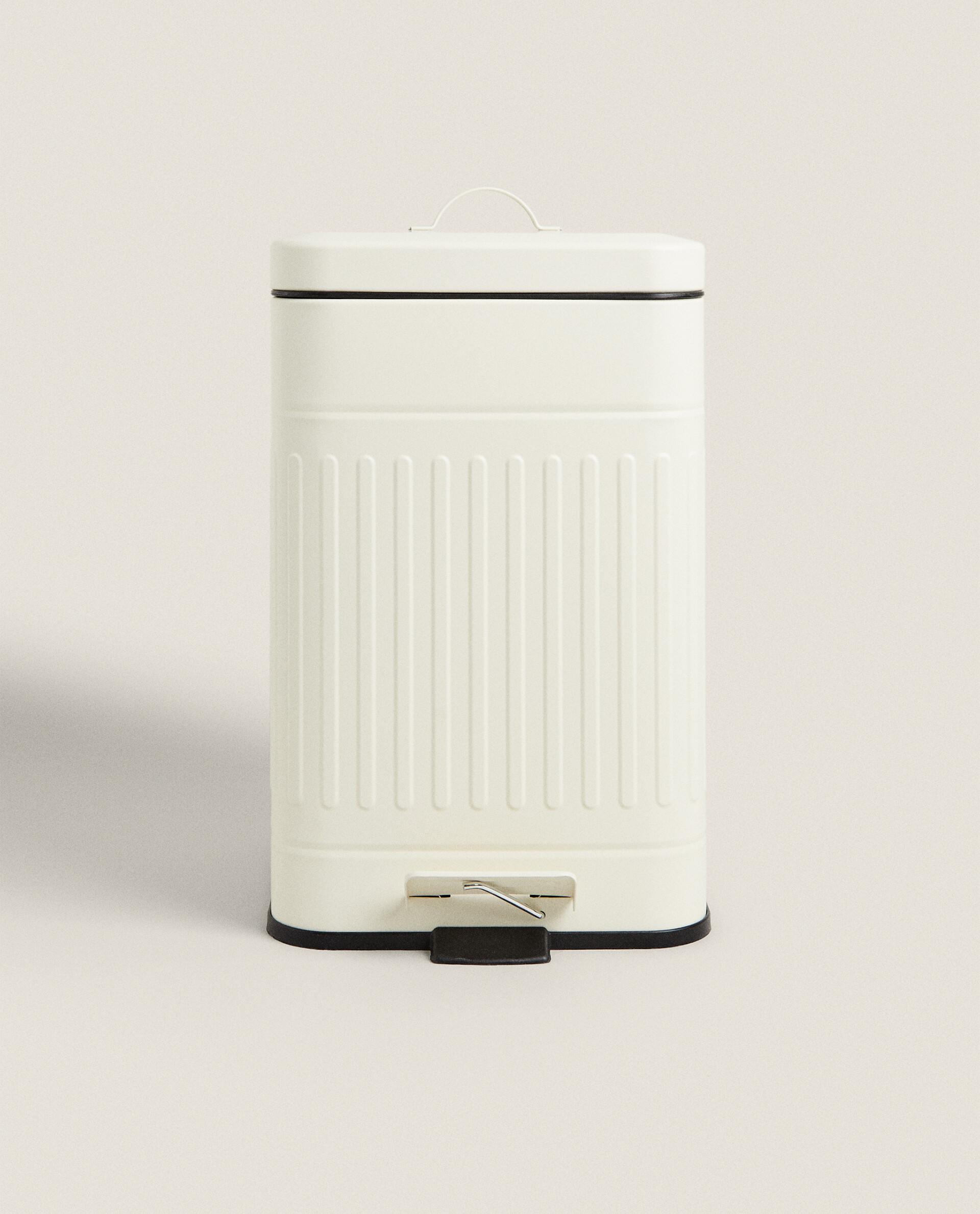 SMALL KITCHEN BIN product thumbnail 16
