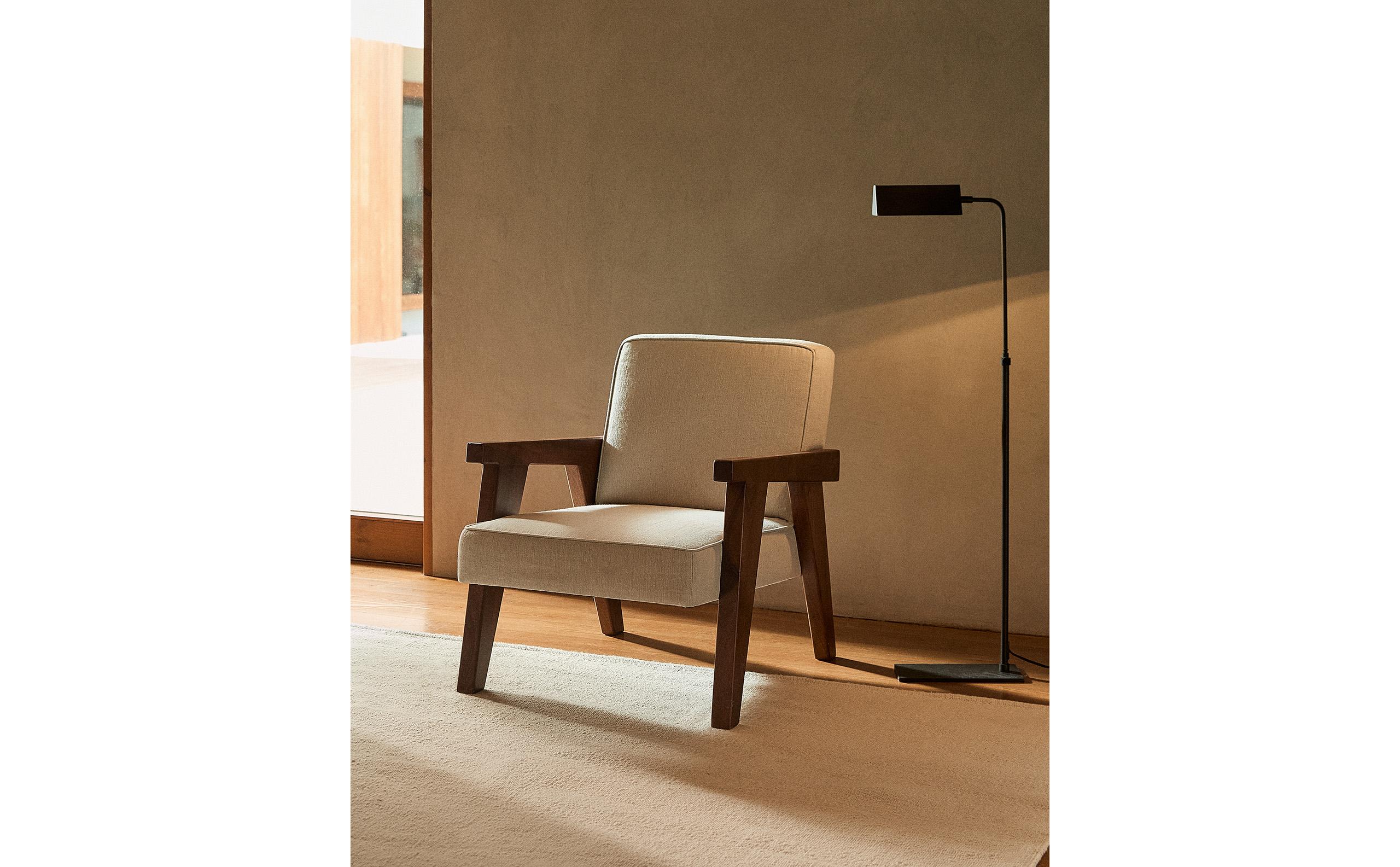 ZARA HOME BY BLASCO アップホルスタード ウォールナット アーム ZARA HOME BY BLASCO アップホルスタード ウォールナット アーム