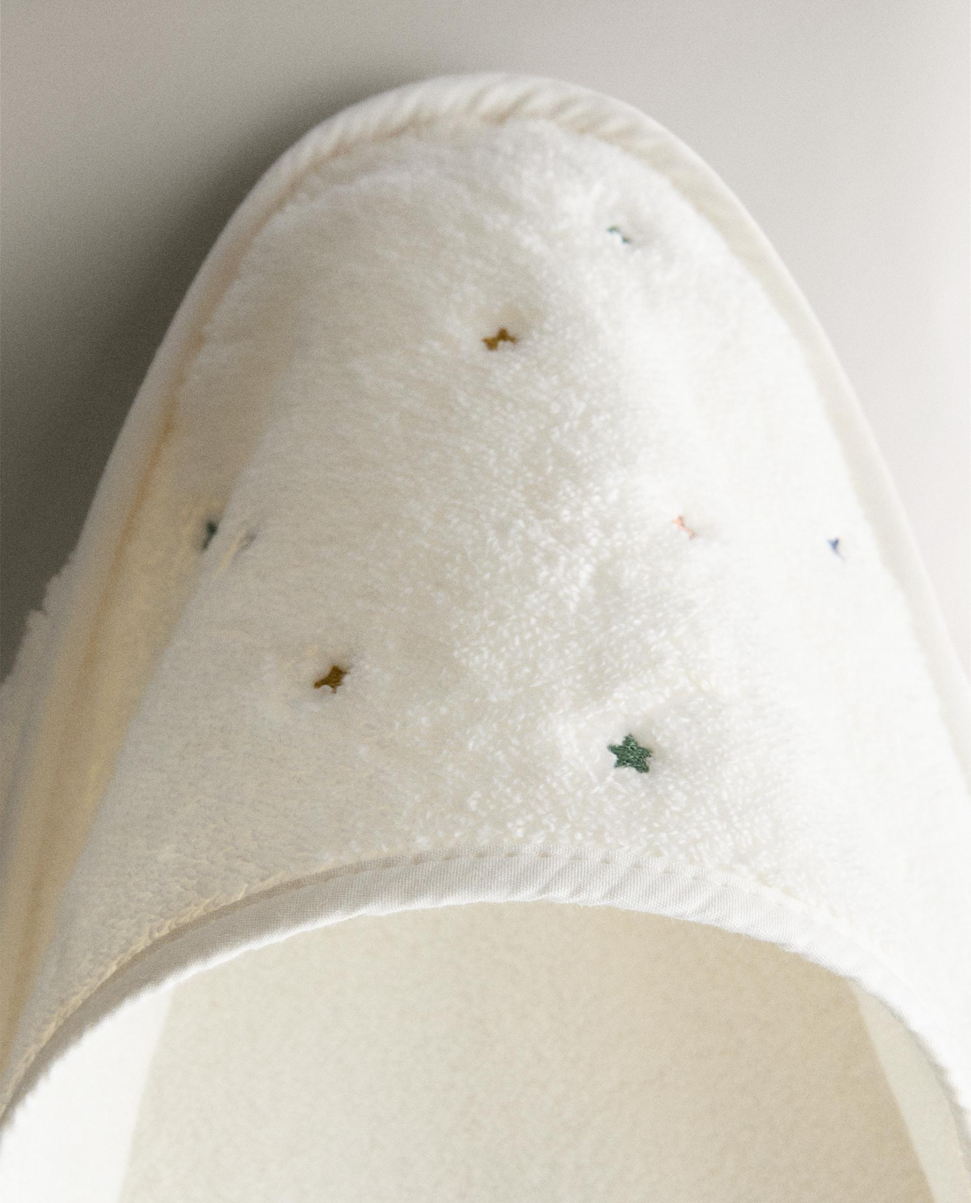 STARS HOODED BABY TOWEL product thumbnail 8