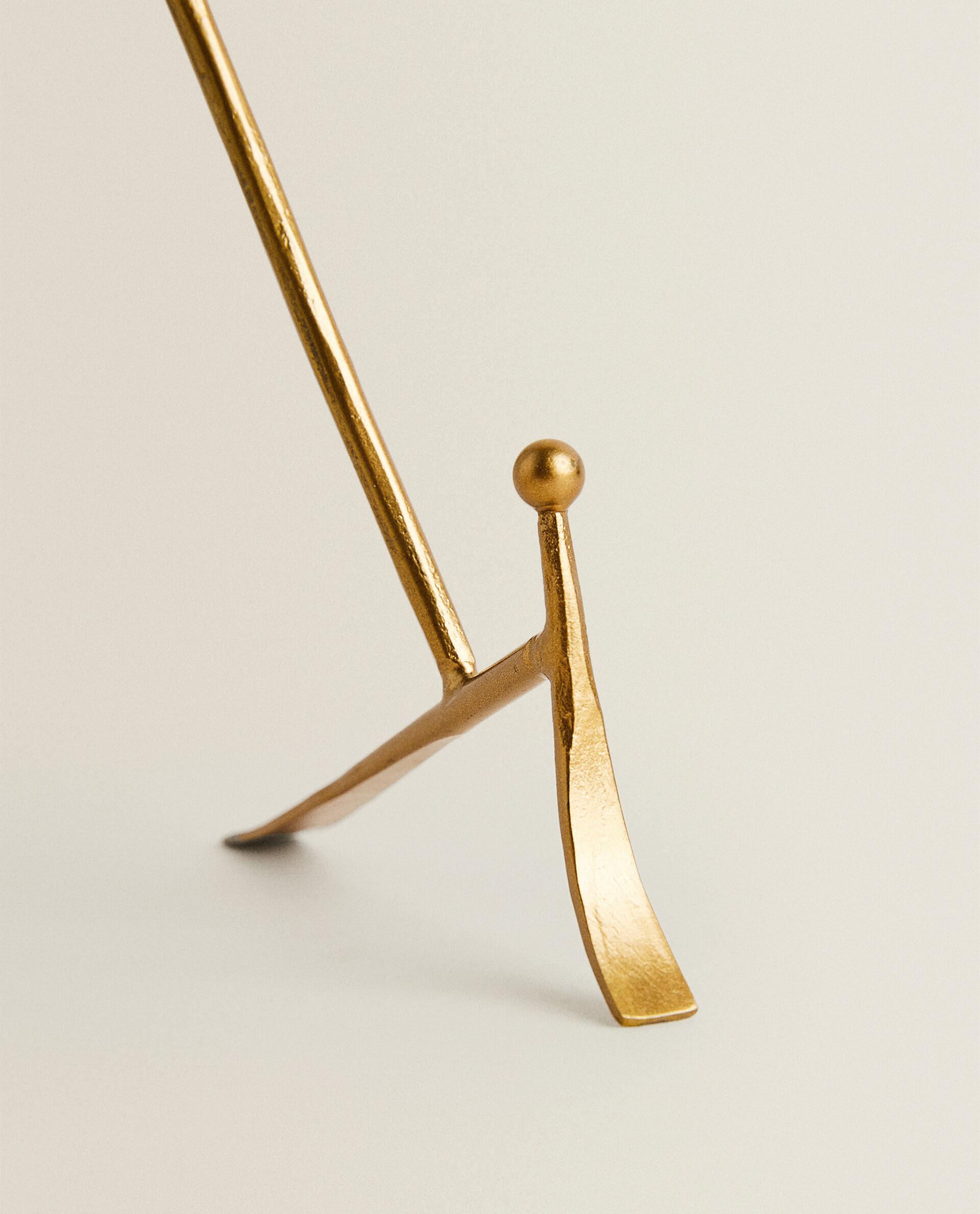 GOLDEN METAL DISPLAY STAND product thumbnail 15