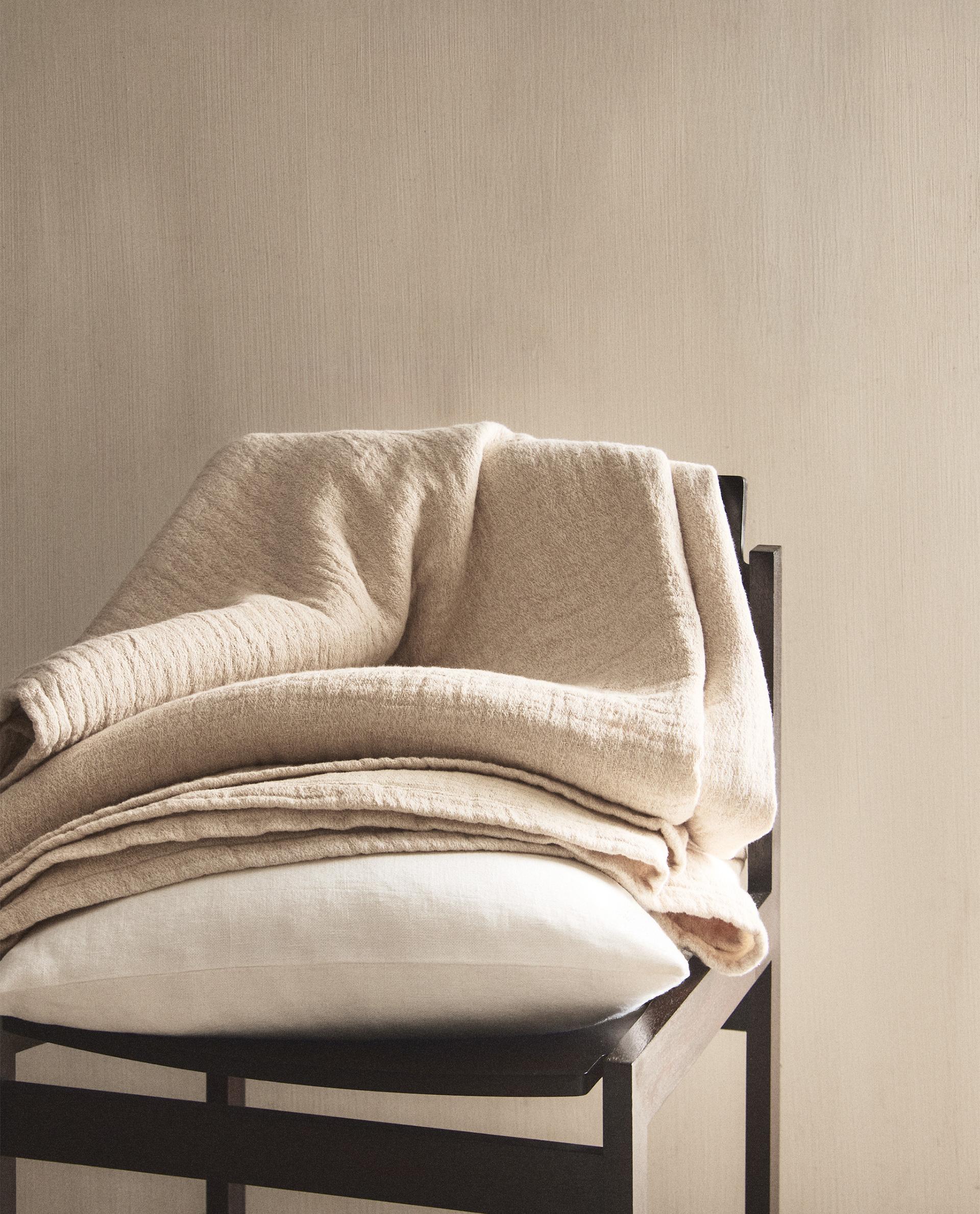 TEXTURED BEDSPREAD product thumbnail 10