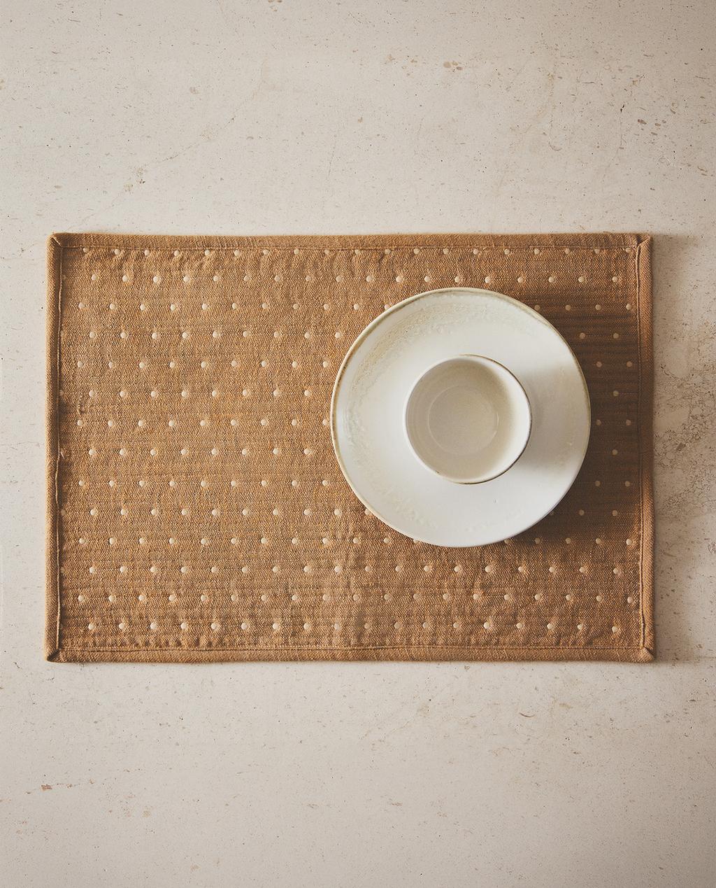 JOGO AMERICANO ACOLCHOADO COM PESPONTOS