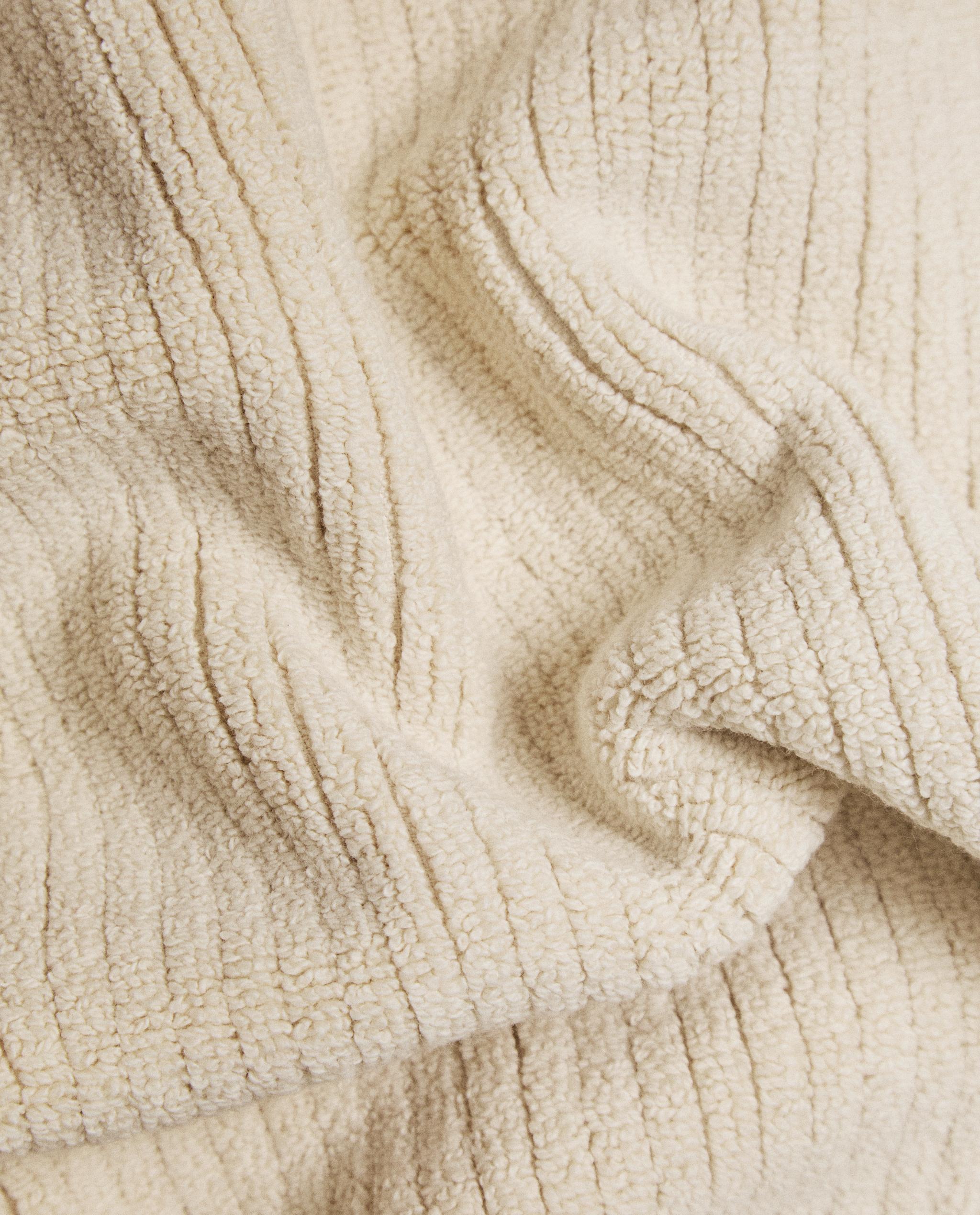 RIBBED TEXTURE BATH MAT product thumbnail 8