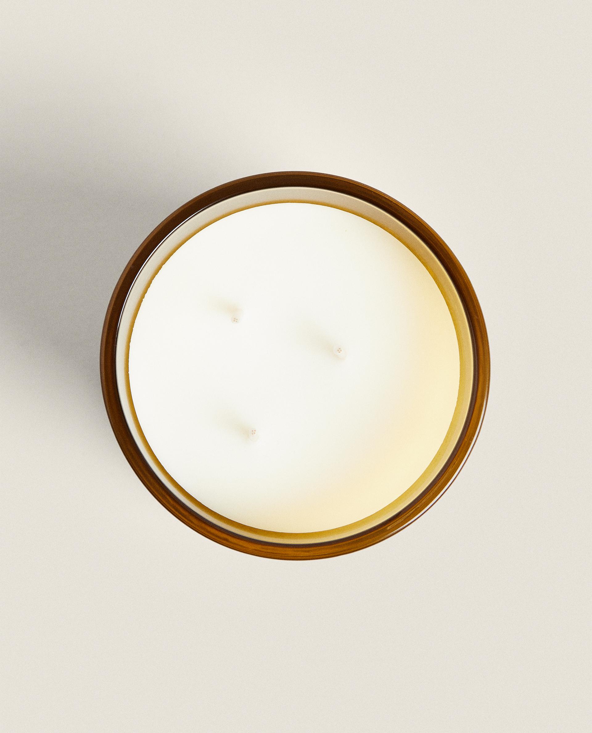 (500 G) WHITE LOTUS SCENTED CANDLE