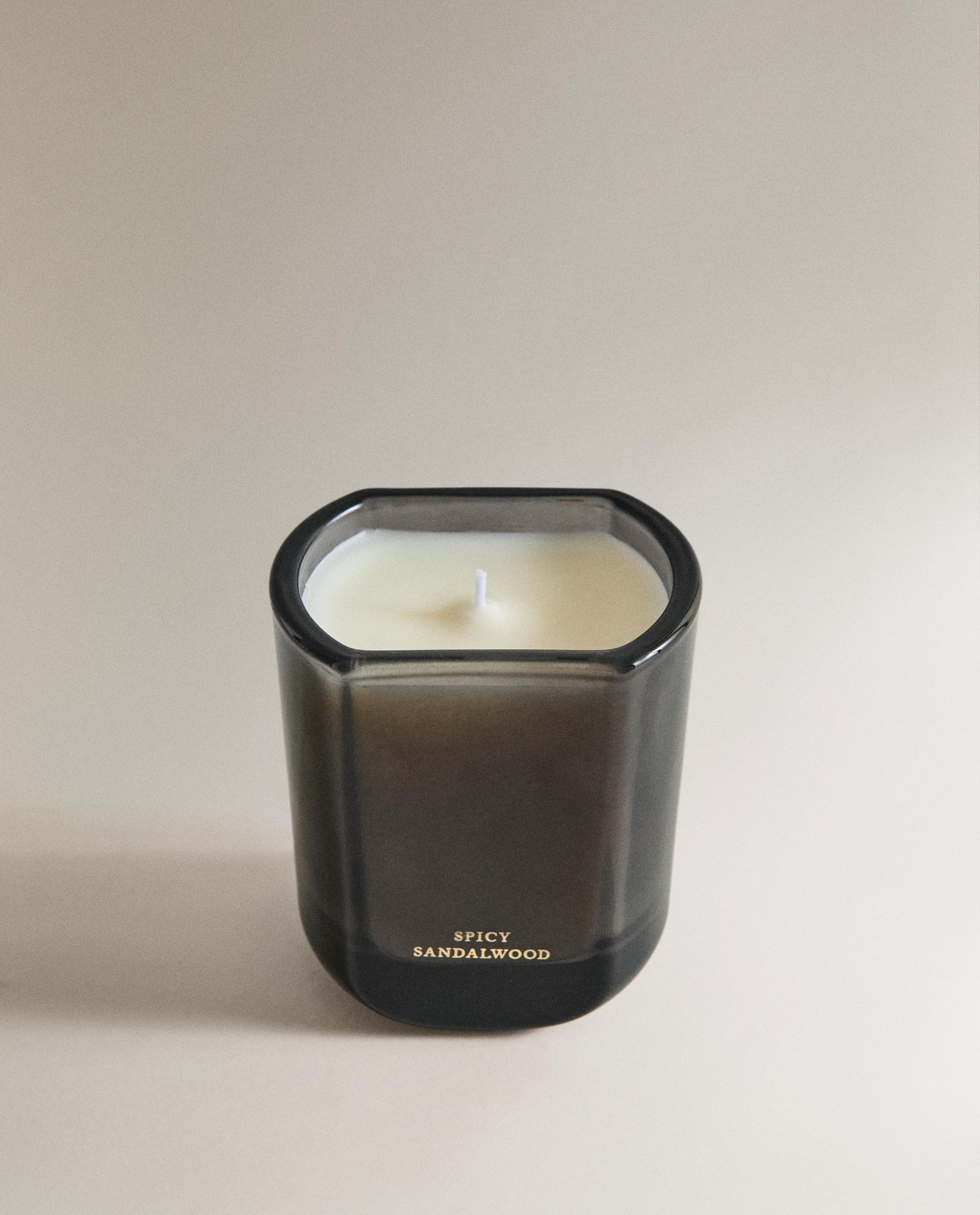 (220 G) SPICY SANDALWOOD SCENTED CANDLE product thumbnail 8
