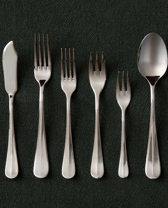 SILVER STEEL CUTLERY SET