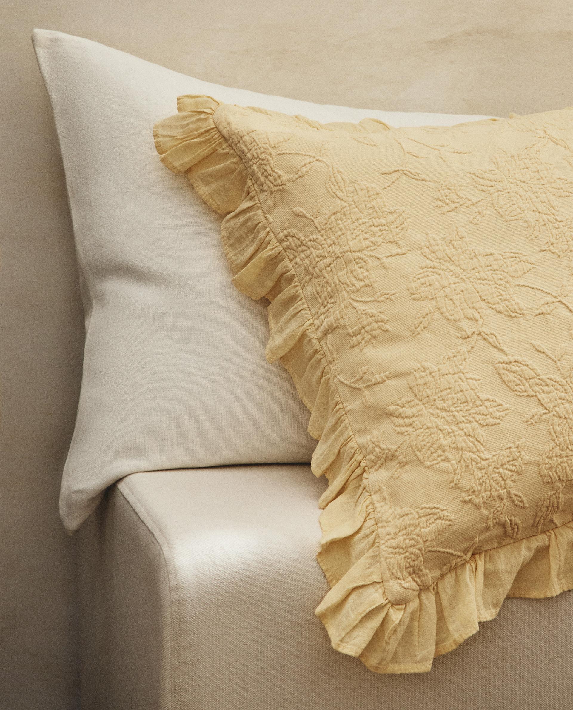 フリル ジャカード クッションカバー | Zara Home 日本/Japan