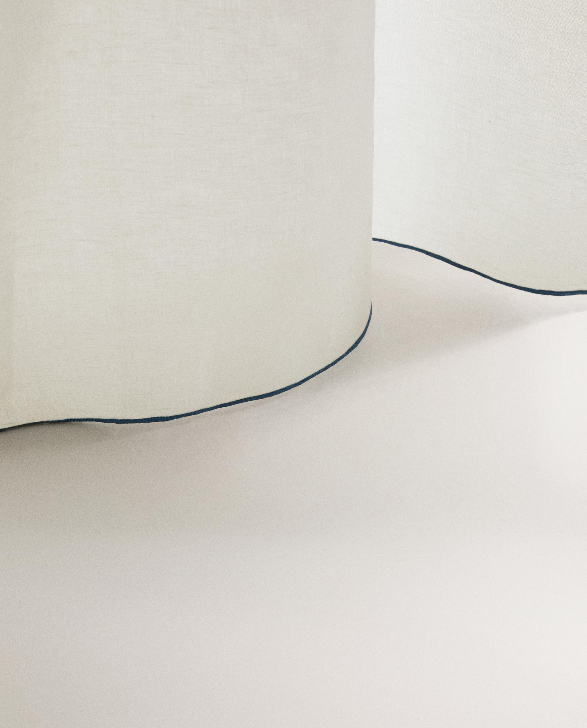 OVERLOCK SHOWER CURTAIN