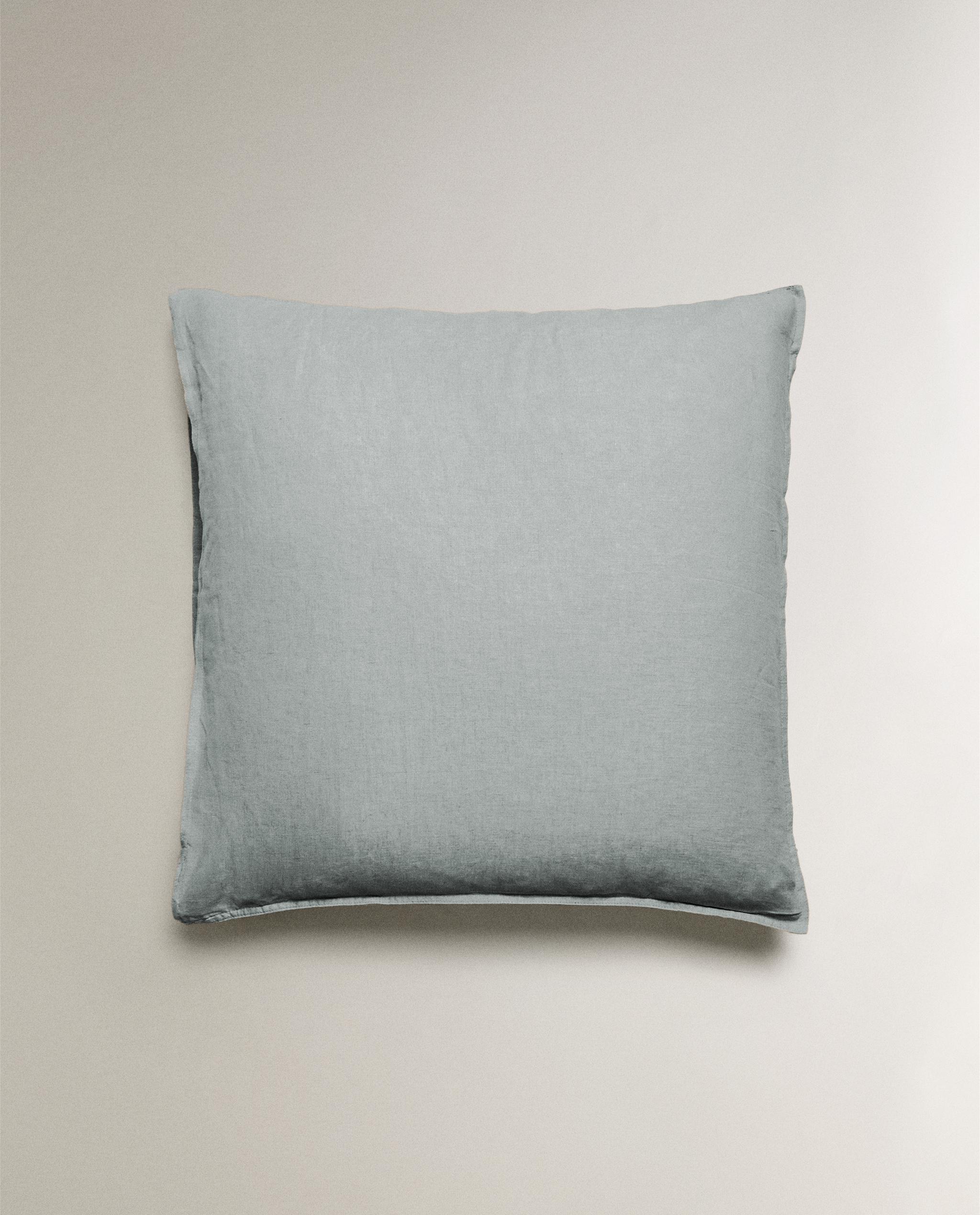 DUVET COVER, PILLOWCASES AND LAMP product thumbnail 14