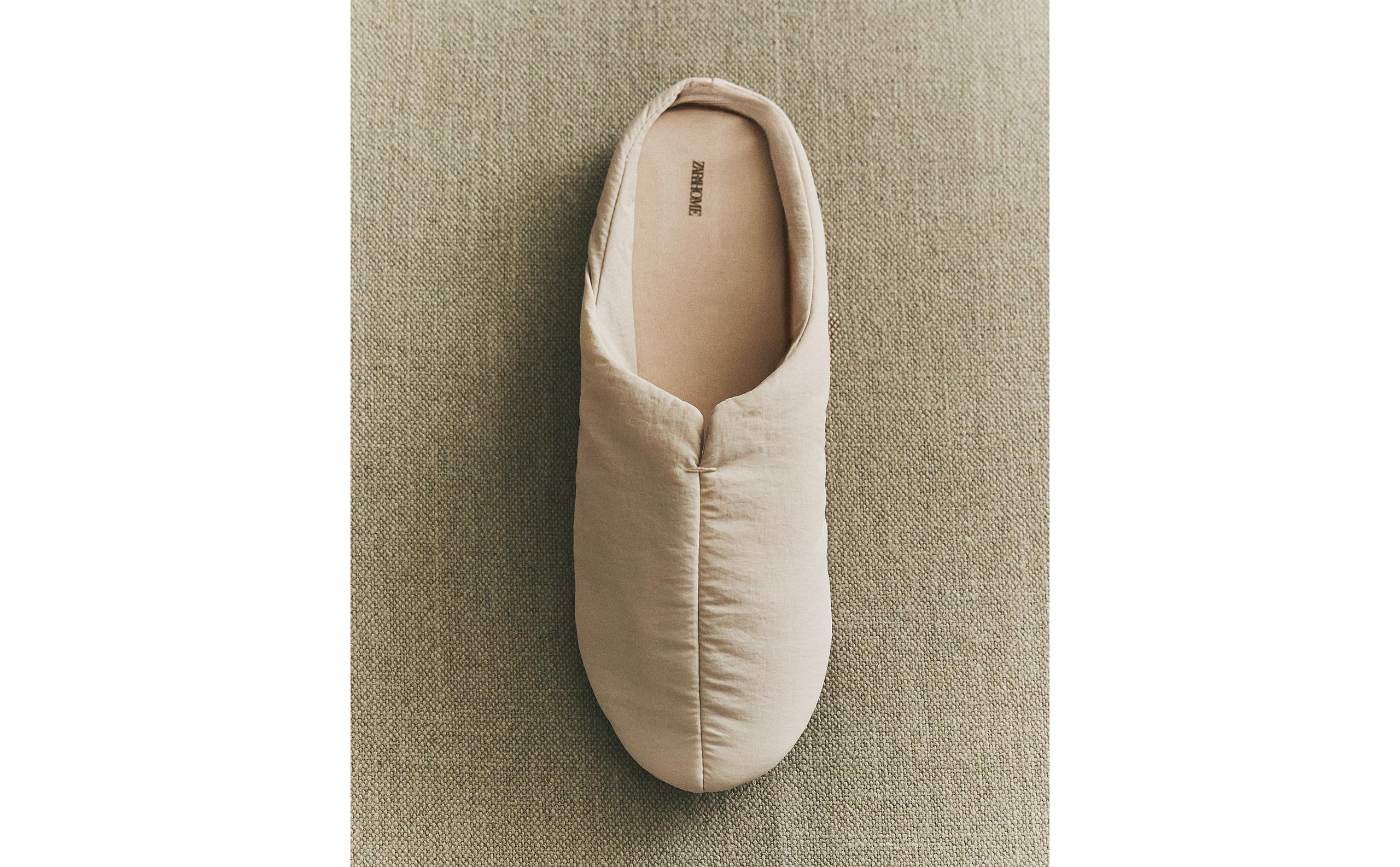 ZAPATILLA DESTALONADA SUELA PIEL Zara Home España