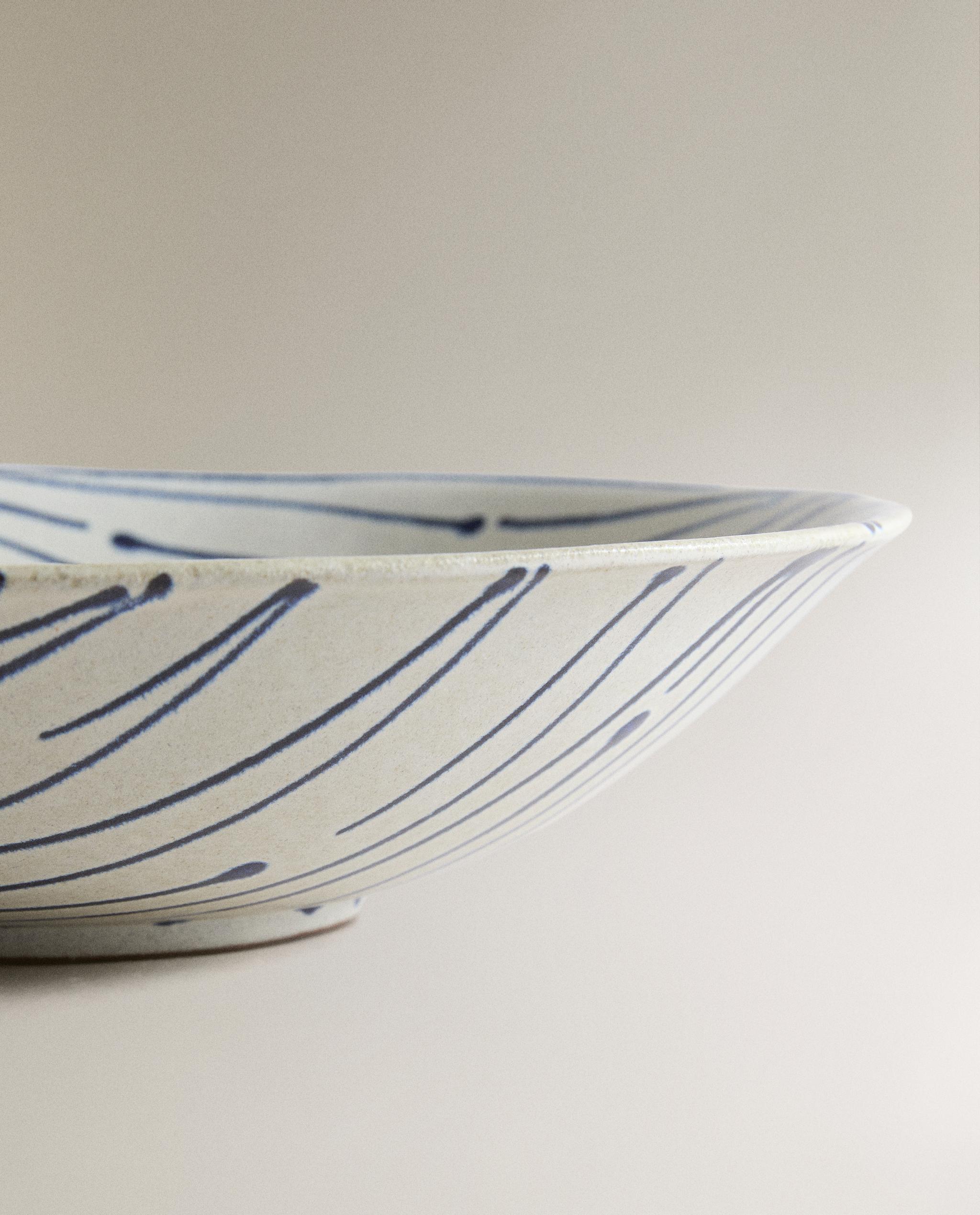 STRIPED EARTHENWARE SALAD BOWL product thumbnail 6