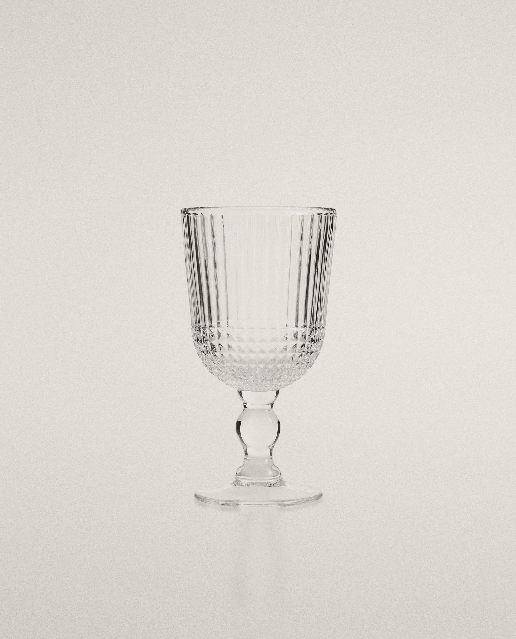 RAISED GEOMETRIC DESIGN GLASSWARE product thumbnail 14