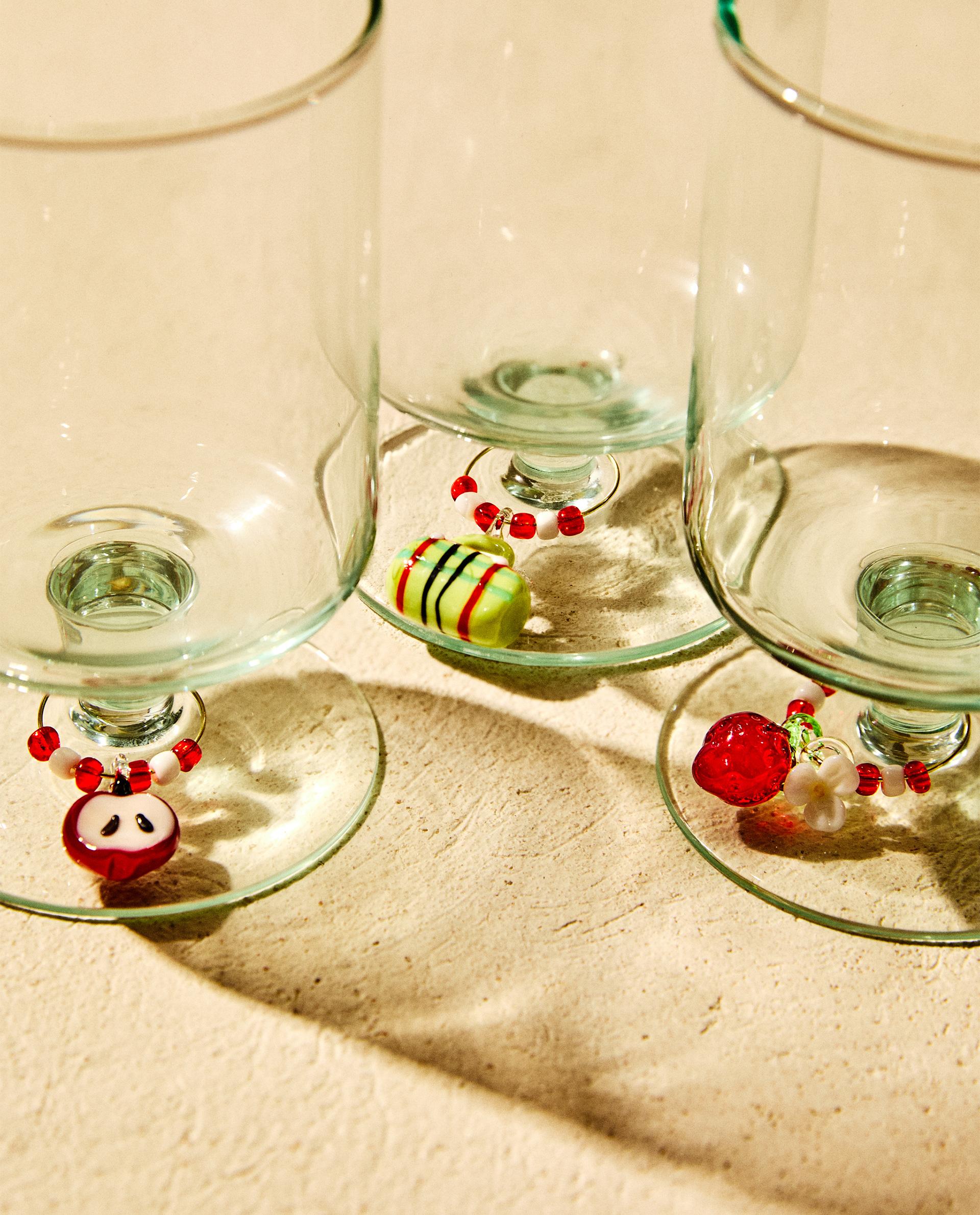 ZARAHOME デコレーションアクセサリー SET OF PICNIC GLASS CHARMS (SET OF 6) | Zara Home United