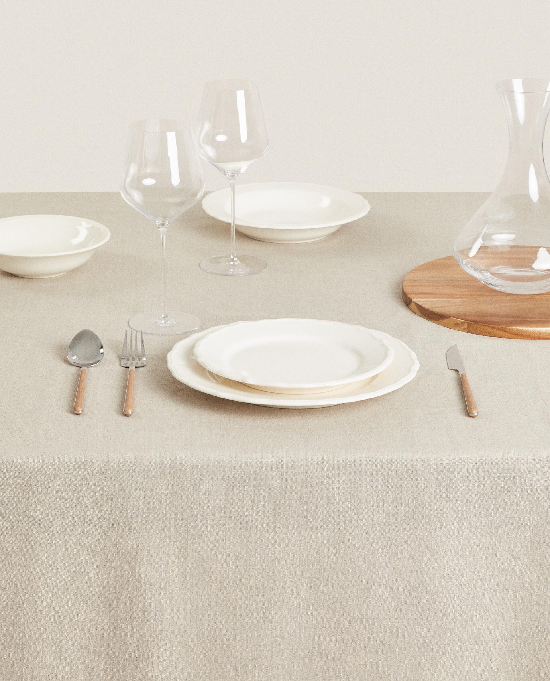 PLAIN-COLOURED LINEN TABLECLOTH product thumbnail 18