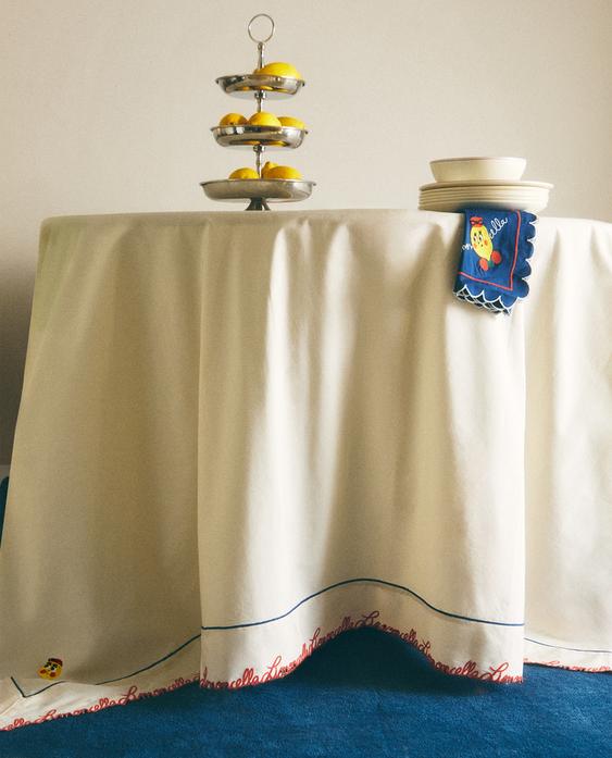 TISCHDECKE AUS BAUMWOLLE LIMONCELLA X THE ANIMALS OBSERVATORY TISCHDECKE AUS BAUMWOLLE LIMONCELLA X THE ANIMALS OBSERVATORY