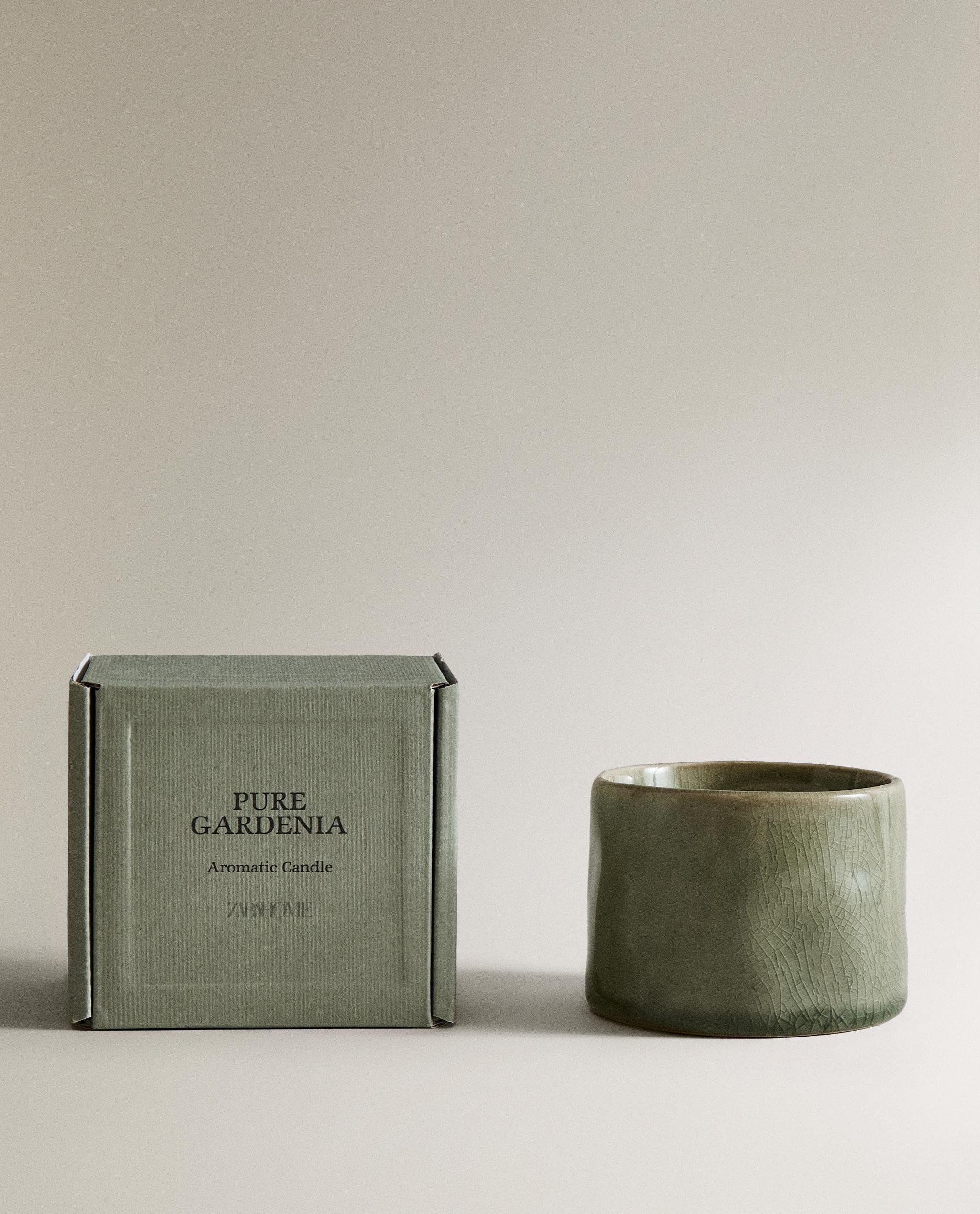 PURE GARDENIA AND FLORAL BEYOND SCENTED CANDLES product thumbnail 4