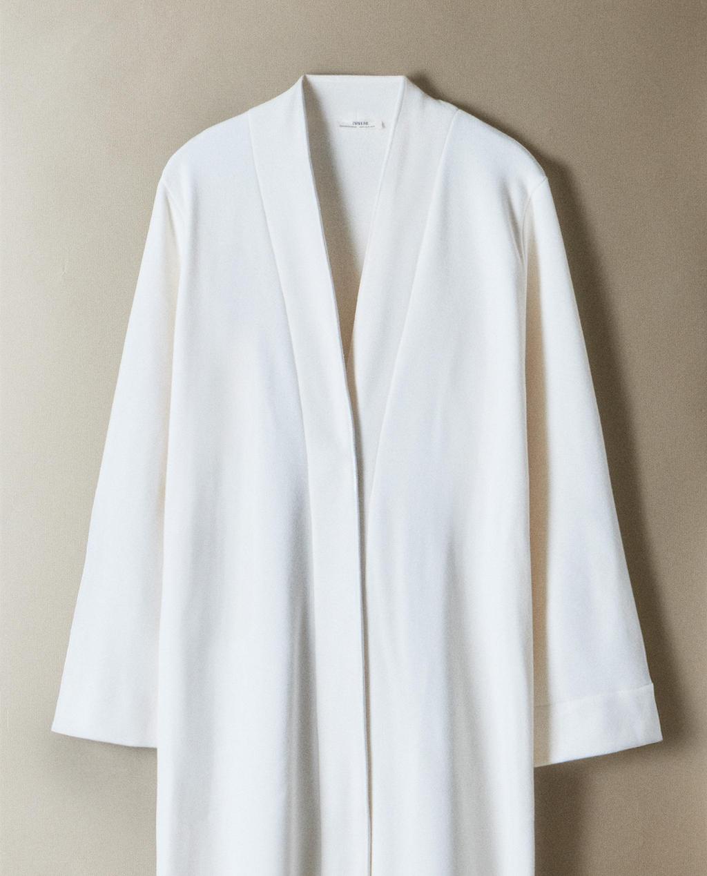 Long plain dressing gown
