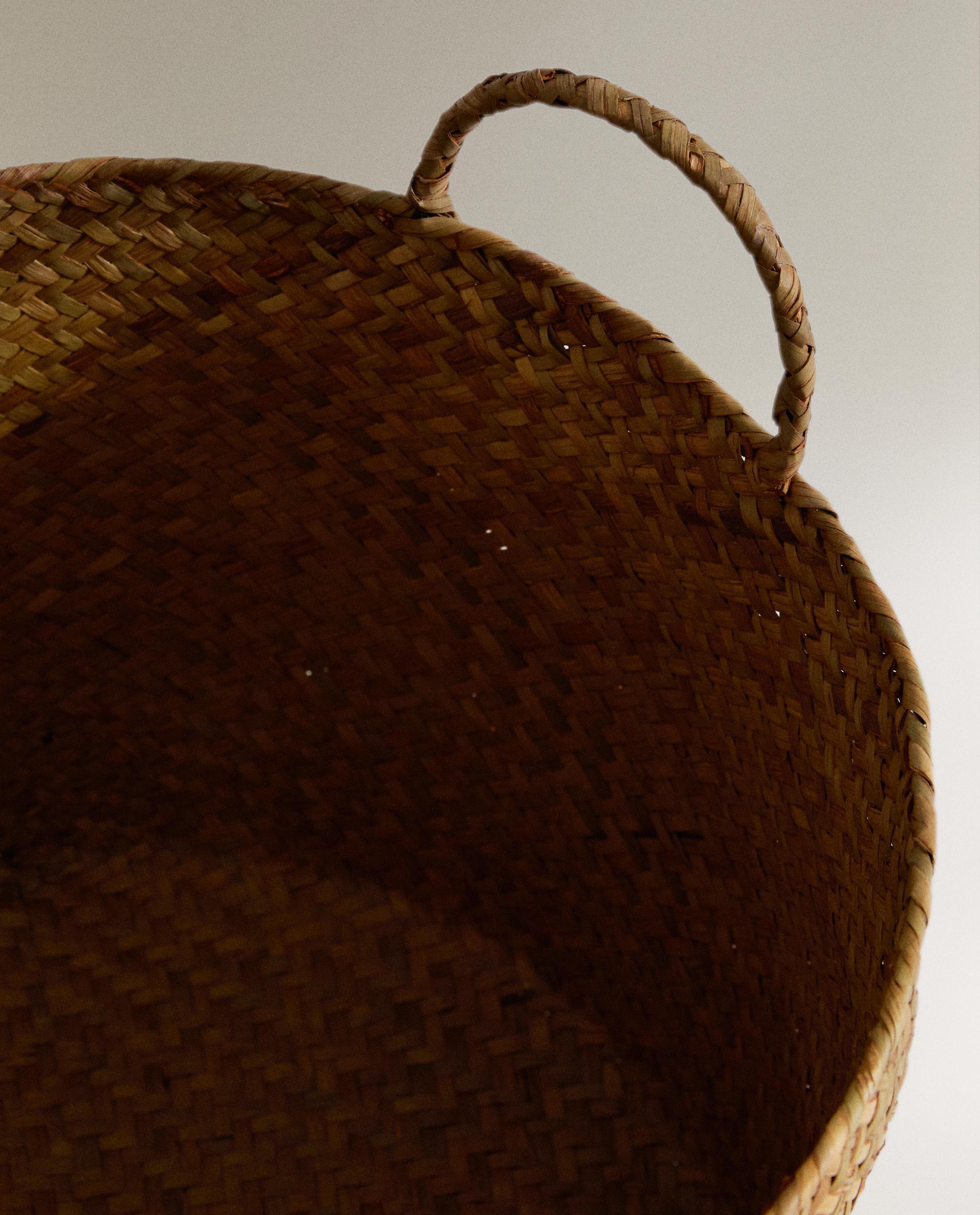 ROUND BASKET WITH HANDLE product thumbnail 5