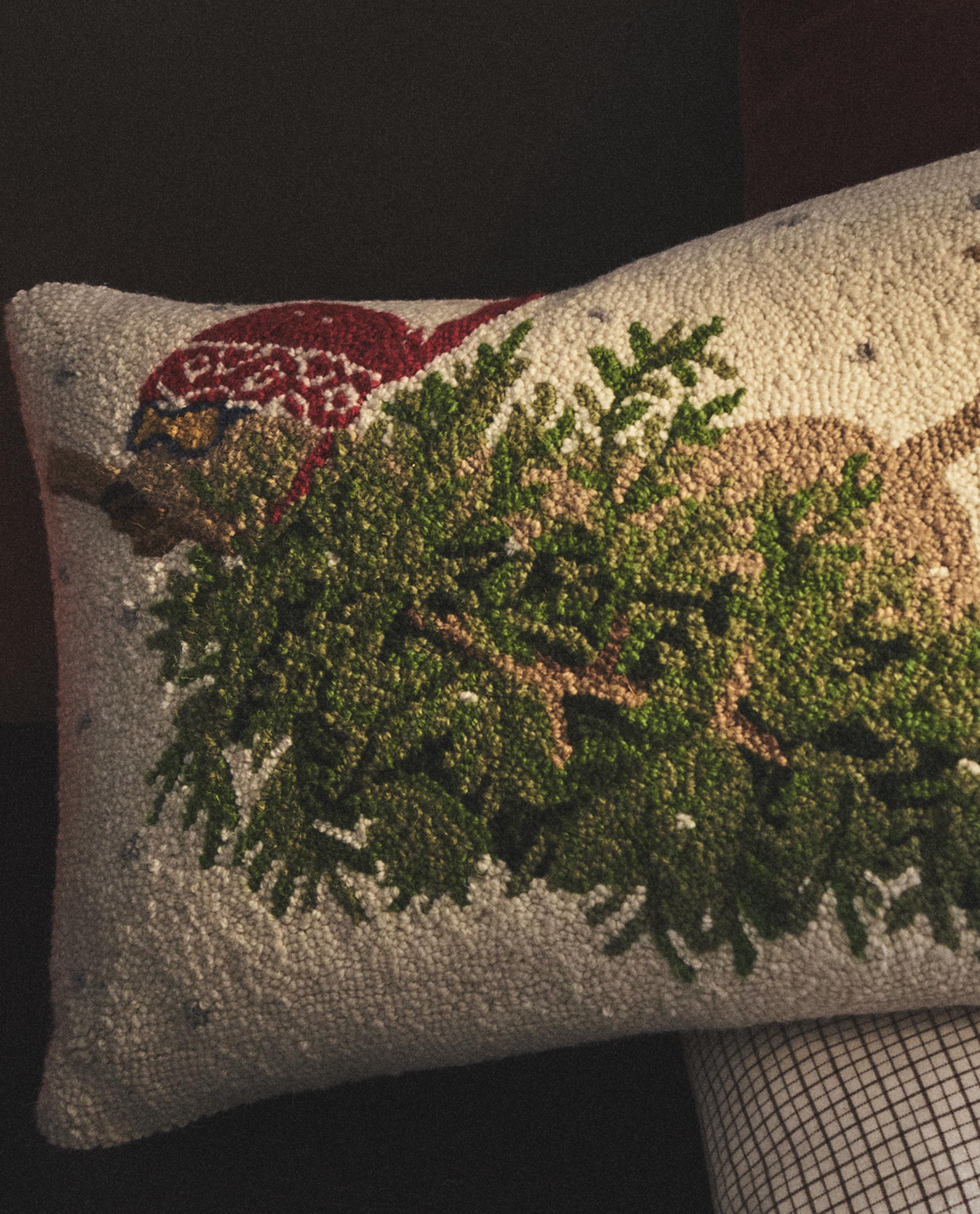 ウール製クッションカバー クリスマスツリーと犬 | Zara Home 日本/Japan