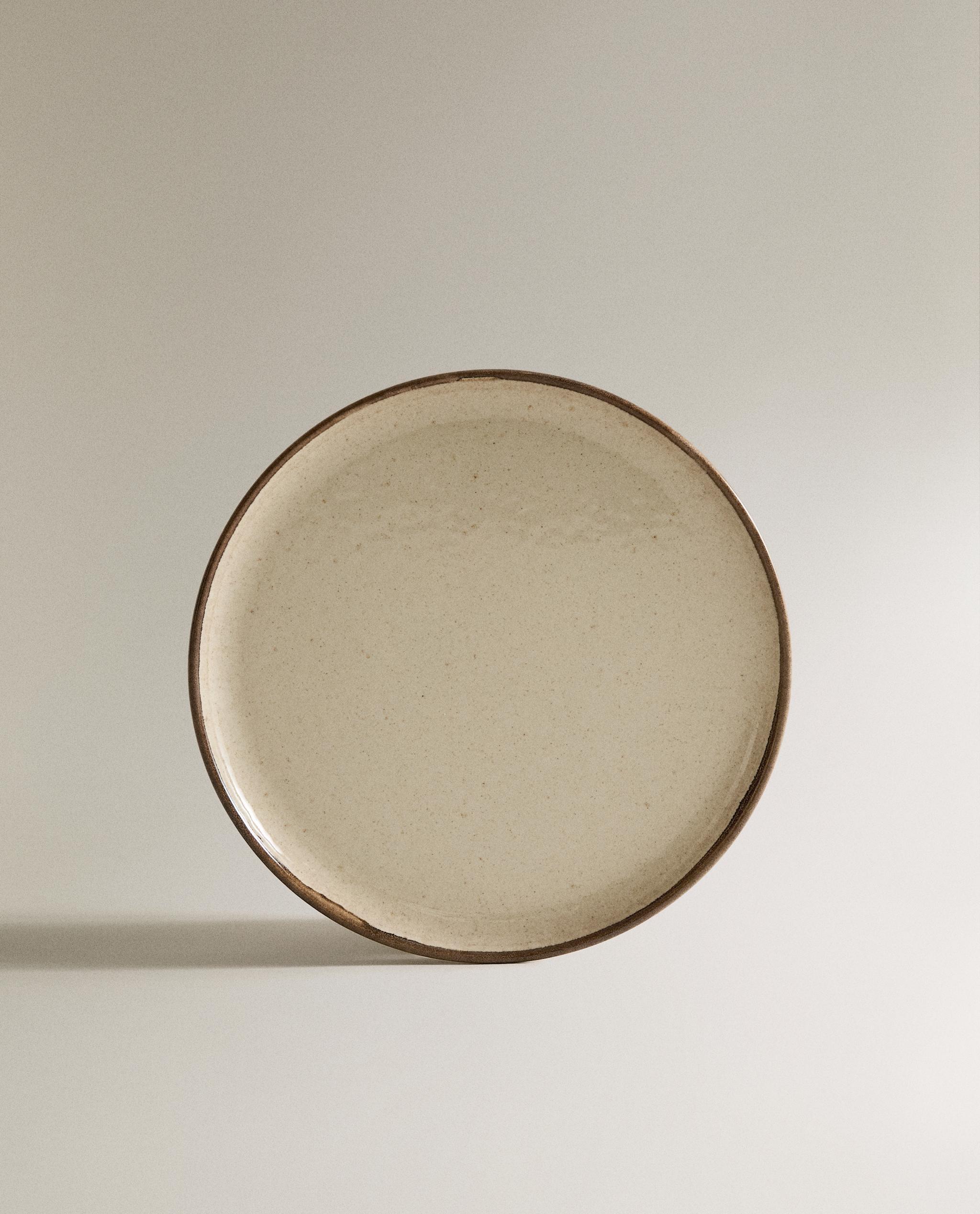 STONEWARE DESSERT PLATE product thumbnail 2