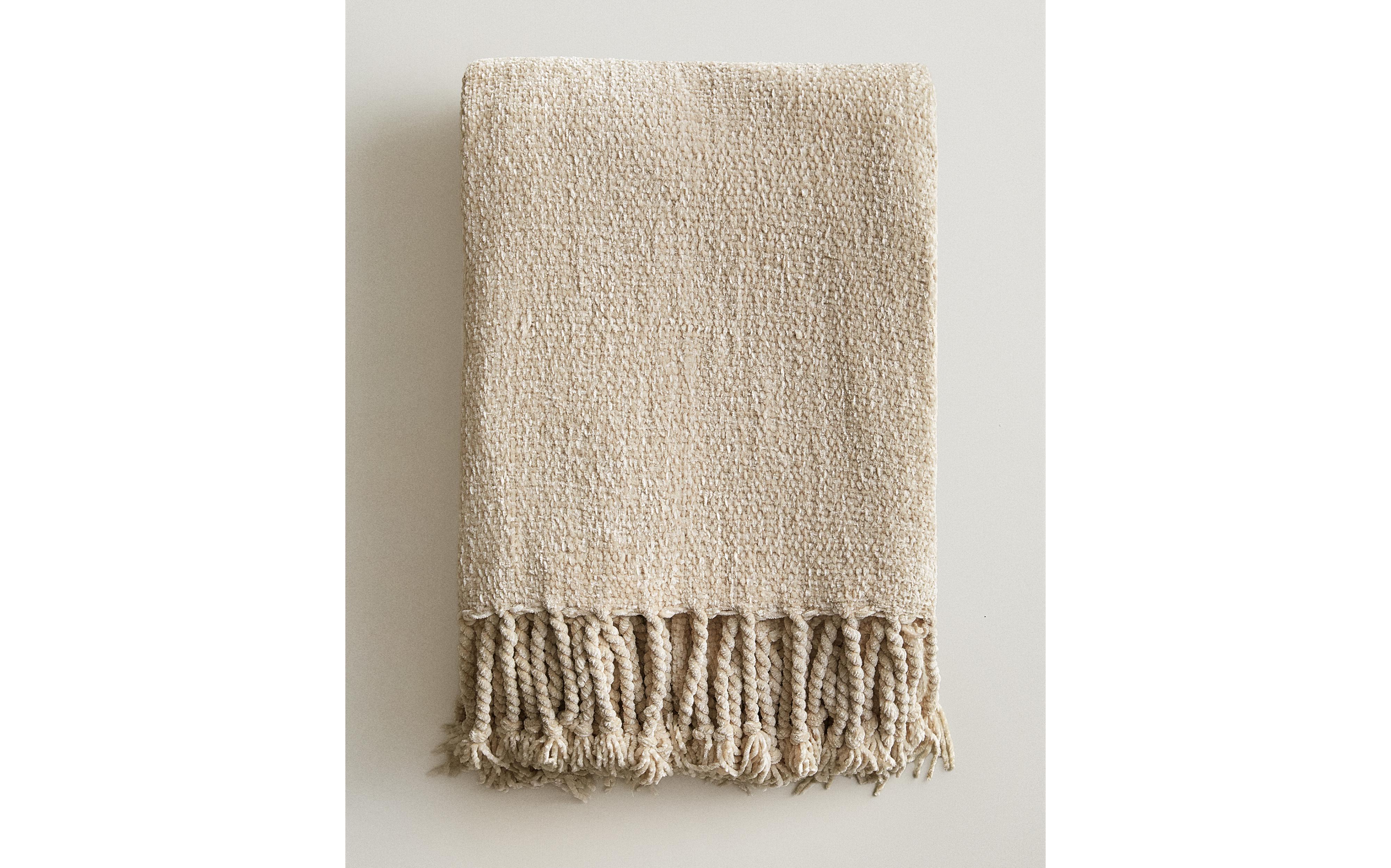 CHUNKY CHENILLE THROW product thumbnail 17