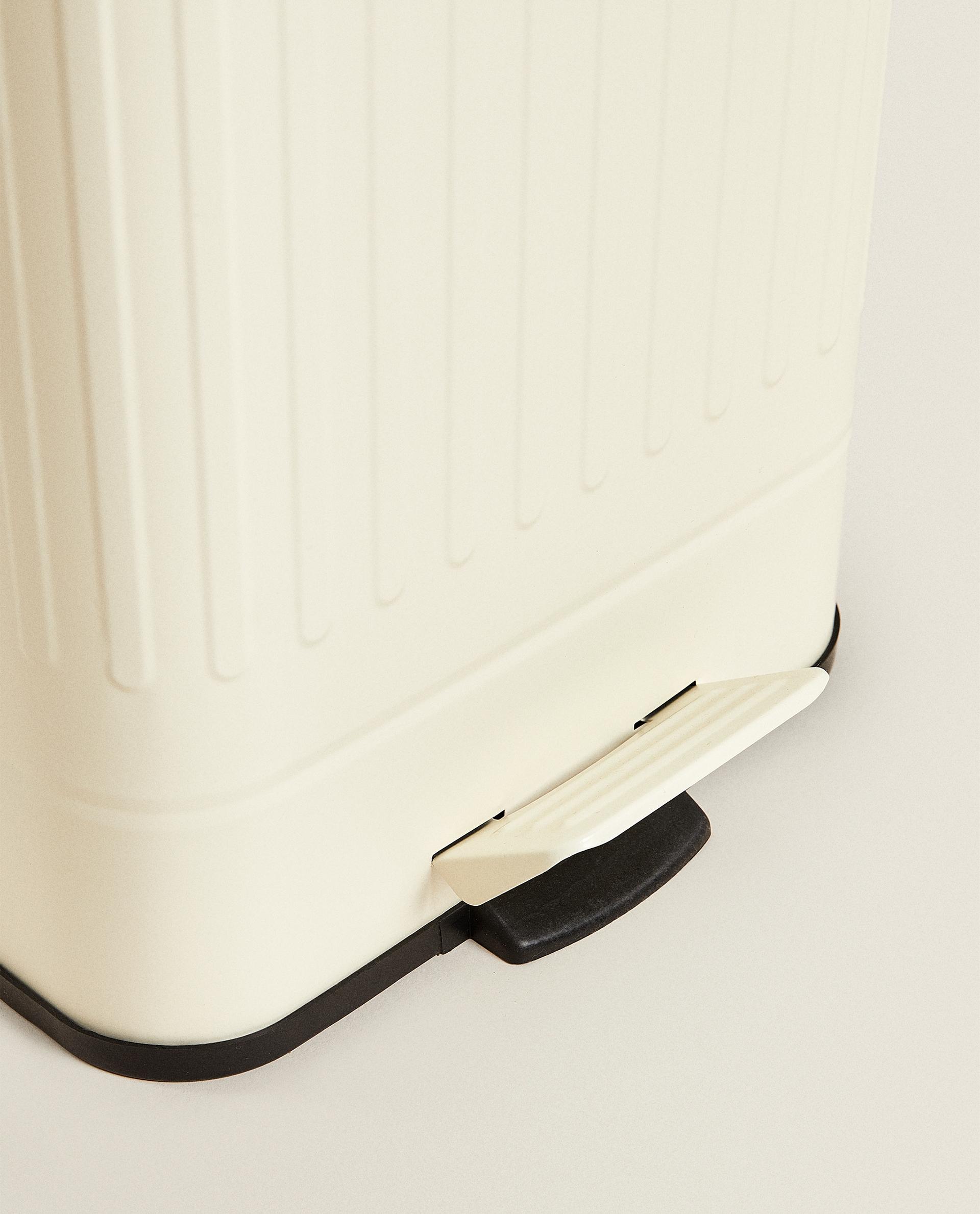 LARGE KITCHEN BIN product thumbnail 4