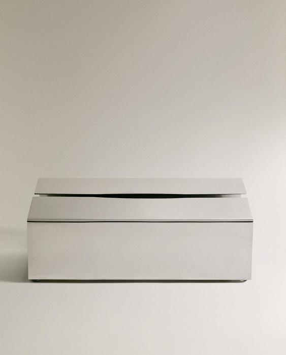 KRABICE NA KAPESNÍKY Z LESKLÉHO KOVU KRABICE NA KAPESNÍKY Z LESKLÉHO KOVU