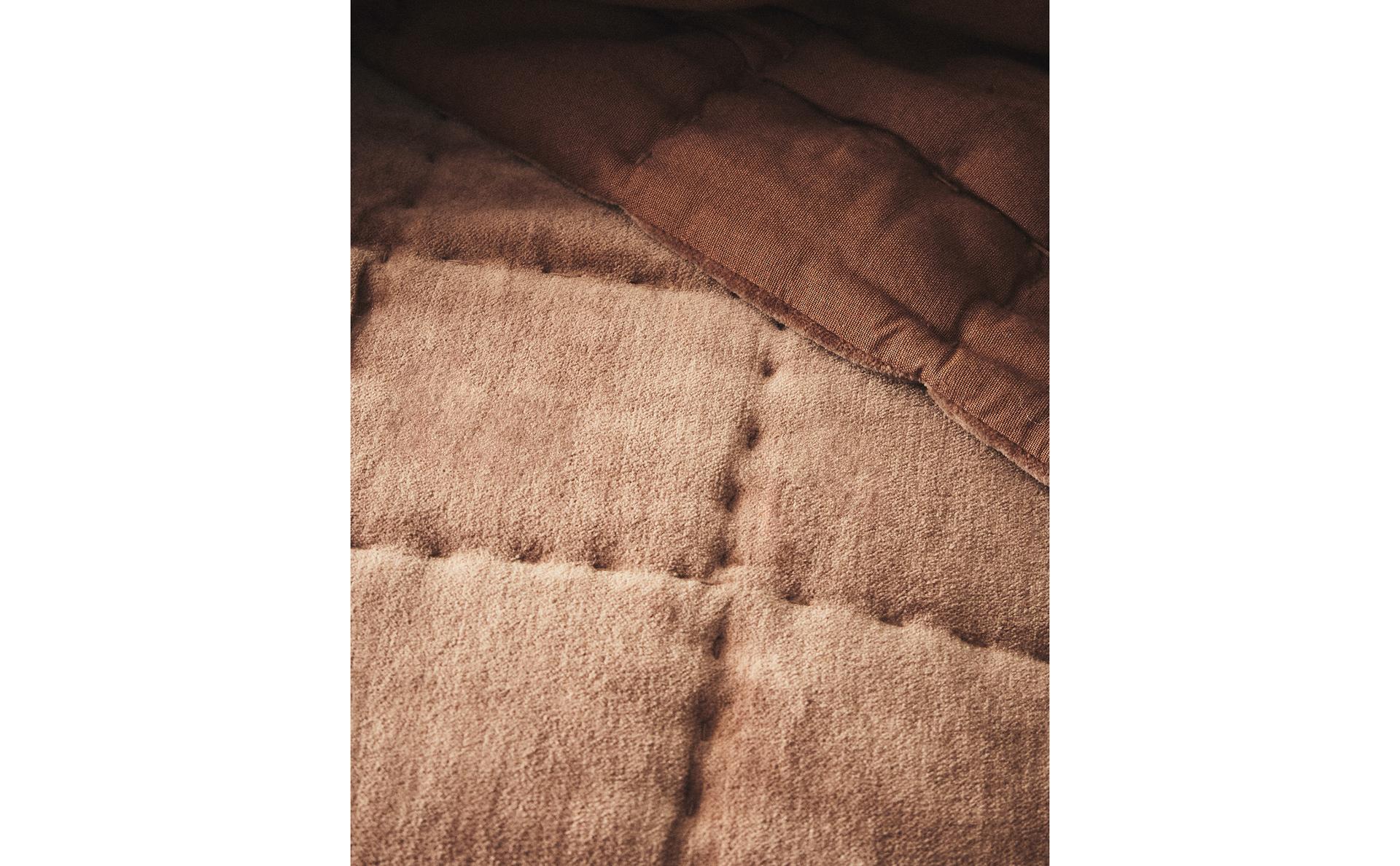 ÉDREDON VELOURS CARREAUX