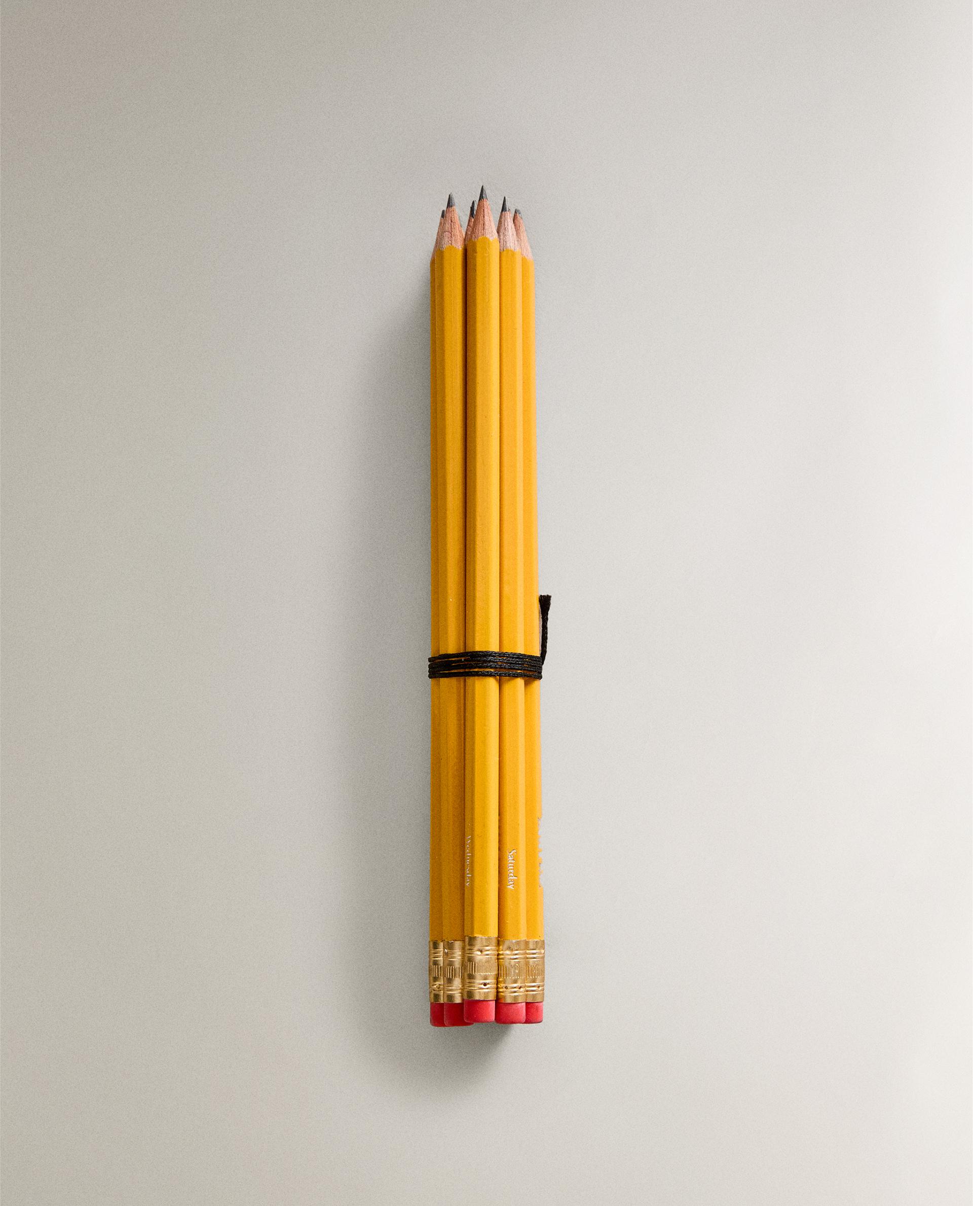 PACK OF DAYS OF THE WEEK PENCILS (PACK OF 8)