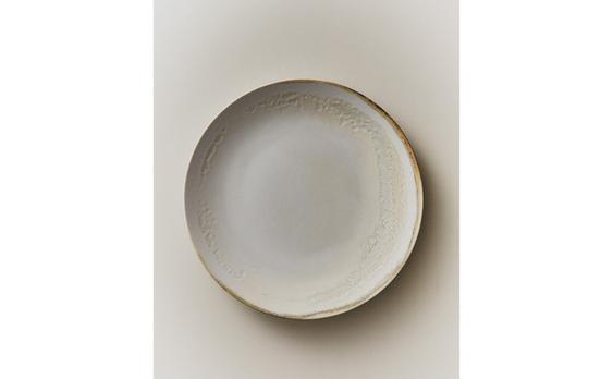 FARFURIE ÎNTINSĂ DIN CERAMICĂ FARFURIE ÎNTINSĂ DIN CERAMICĂ